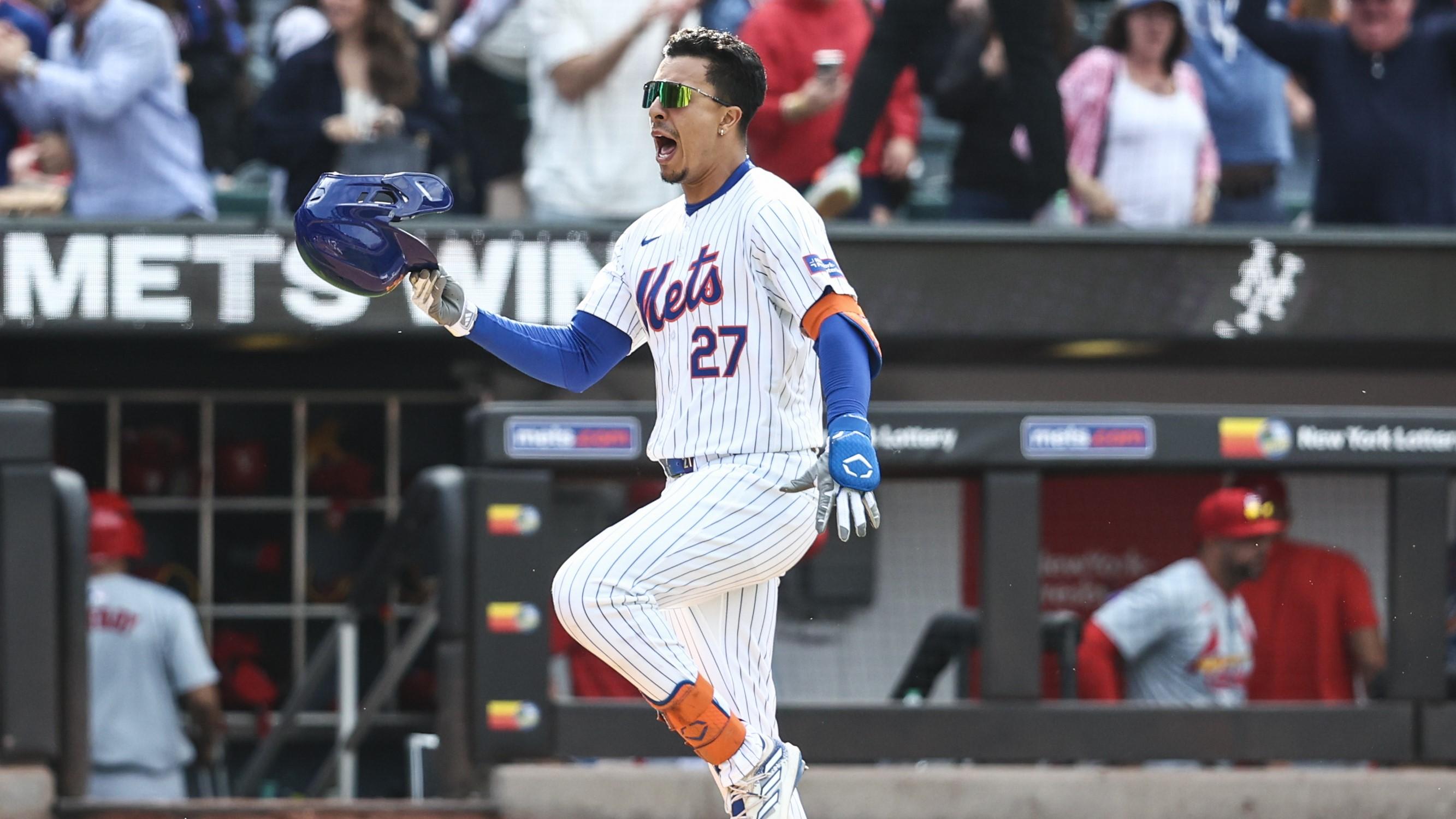 Apr 28, 2024; New York City, New York, USA; New York Mets third baseman Mark Vientos (27) celebrates after hitting a game wining two run home run in the bottom of the 11th inning to defeat the St. Louis Cardinals 4-2 at Citi Field. Mandatory Credit: Wendell Cruz-USA TODAY Sports / © Wendell Cruz-USA TODAY Sports