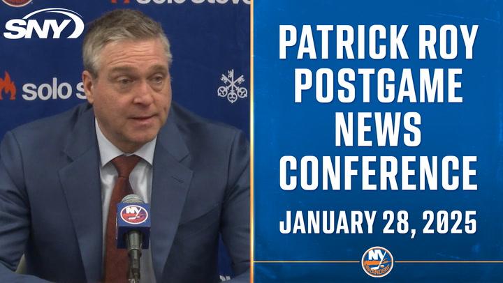 Patrick Roy discusses Islanders' 5-2 win over Colorado, praises team's strong third period.