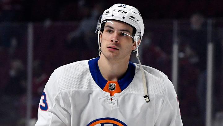 Islanders' Mathew Barzal in COVID protocol says Barry Trotz | Islanders News Conference