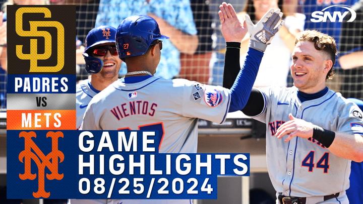 NY Mets players celebrate during Mets vs Padres game on 8/25/2024. Mets fell to Padres 3-2.