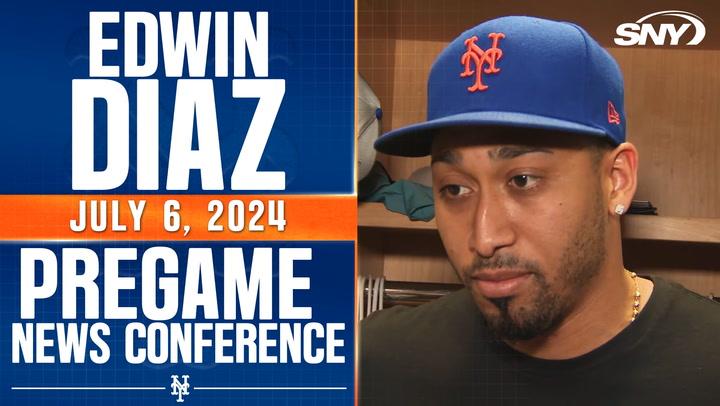 Edwin Diaz at news conference.