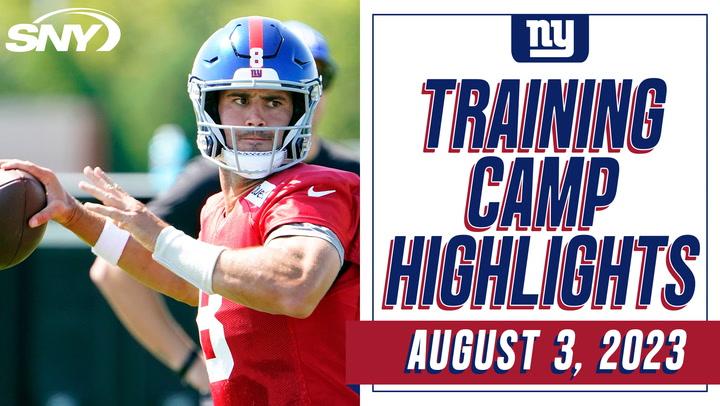Daniel Jones connects with Saquon Barkley, Sterling Shepard and Jalin Hyatt at Giants camp