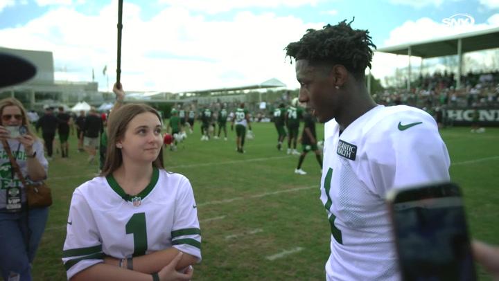 Ava Sustack enjoys a dream day at Jets training camp, thanks to SNY Play Ball and the New York Jets.