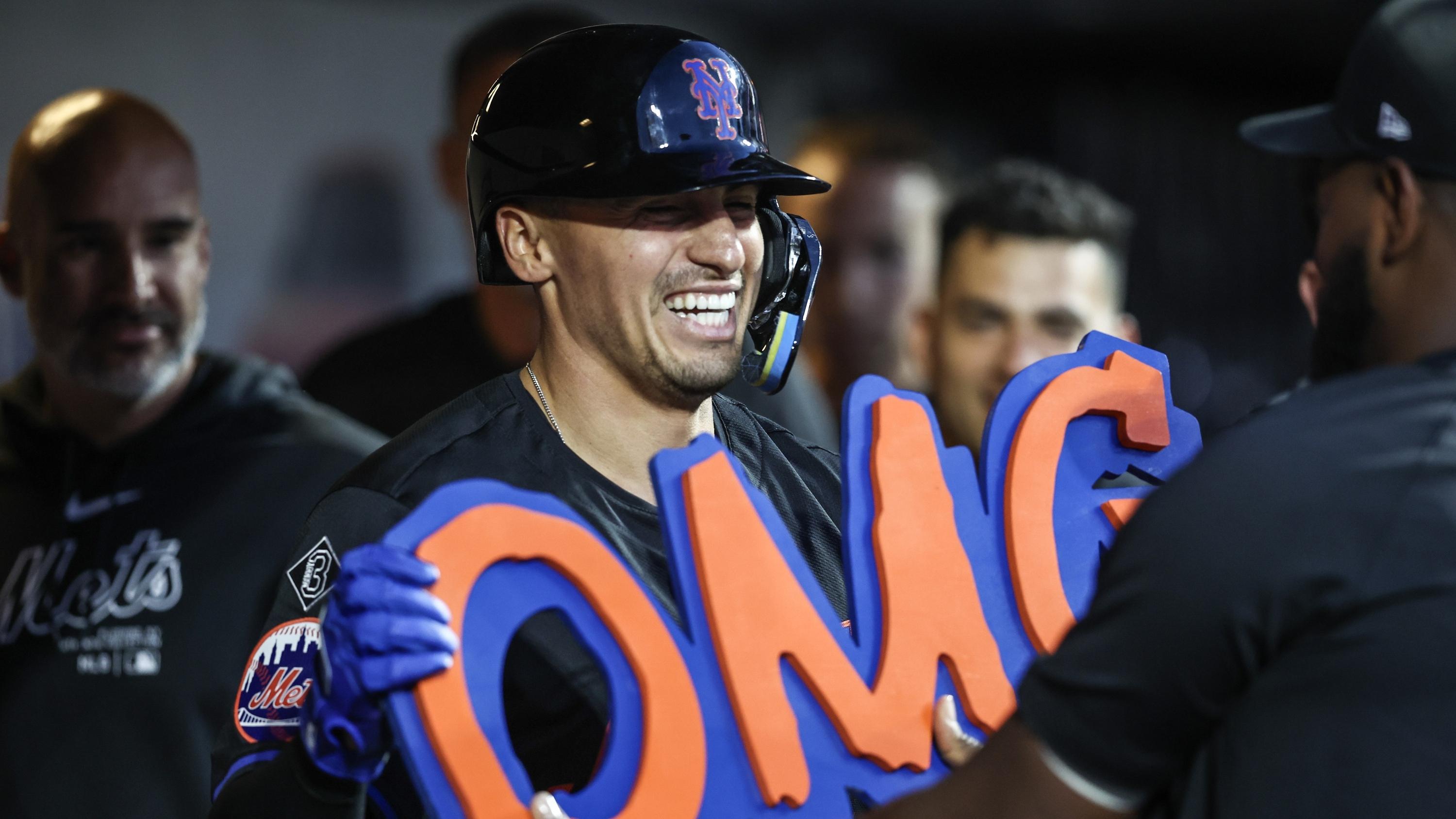 The story behind Mets' new OMG sign used in home run celebrations