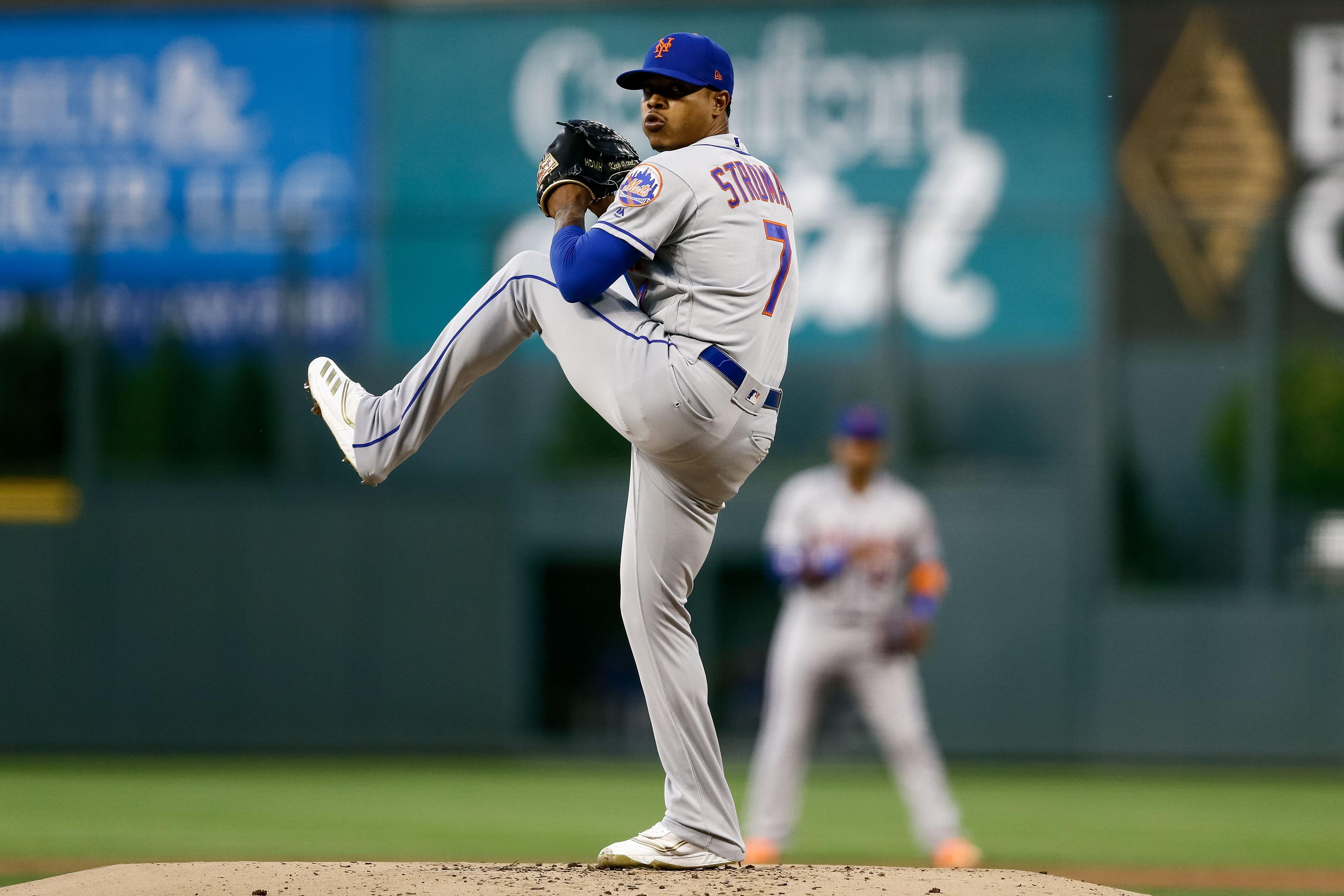 Sep 17, 2019; Denver, CO, USA; New York Mets starting pitcher Marcus Stroman (7) pitches in the first inning against the Colorado Rockies at Coors Field. Mandatory Credit: Isaiah J. Downing-USA TODAY Sports / Isaiah J. Downing