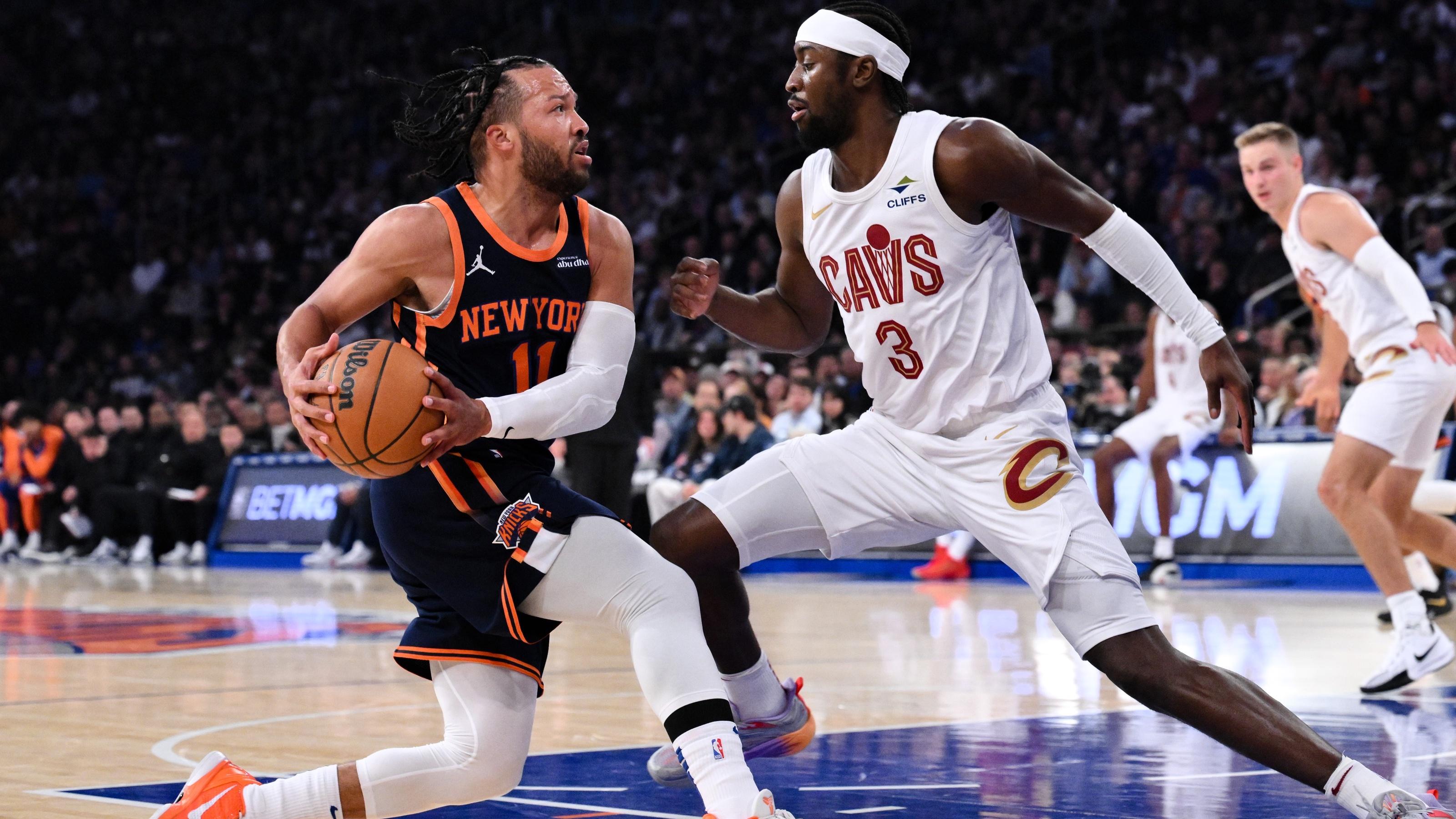 Knicks falter in fourth quarter, lose to Cavaliers, 110-104