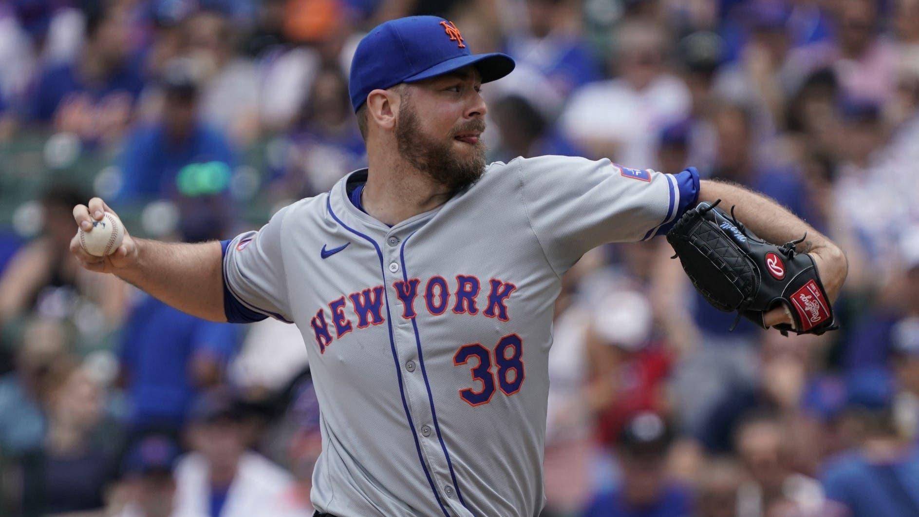 Jun 22, 2024; Chicago, Illinois, USA; New York Mets pitcher Tylor Megill (38) throws the ball against the Chicago Cubs during the first inning at Wrigley Field. / David Banks-USA TODAY Sports