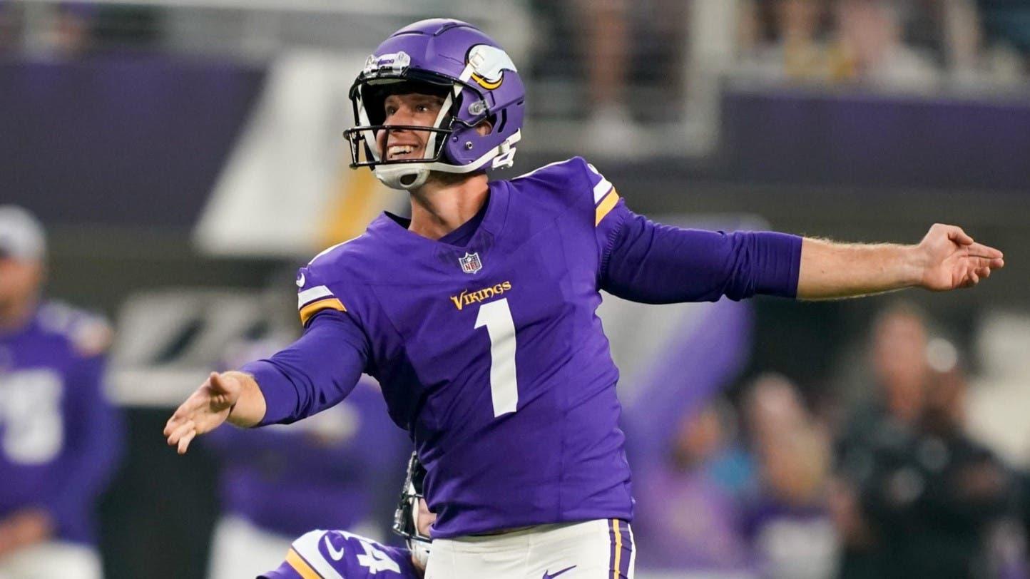 Minnesota Vikings place kicker Greg Joseph (1) kicks a field goal at the beginning of the second quarter against the Titans at U.S. Bank Stadium in Minneapolis, Minn., Saturday, Aug. 19, 2023.