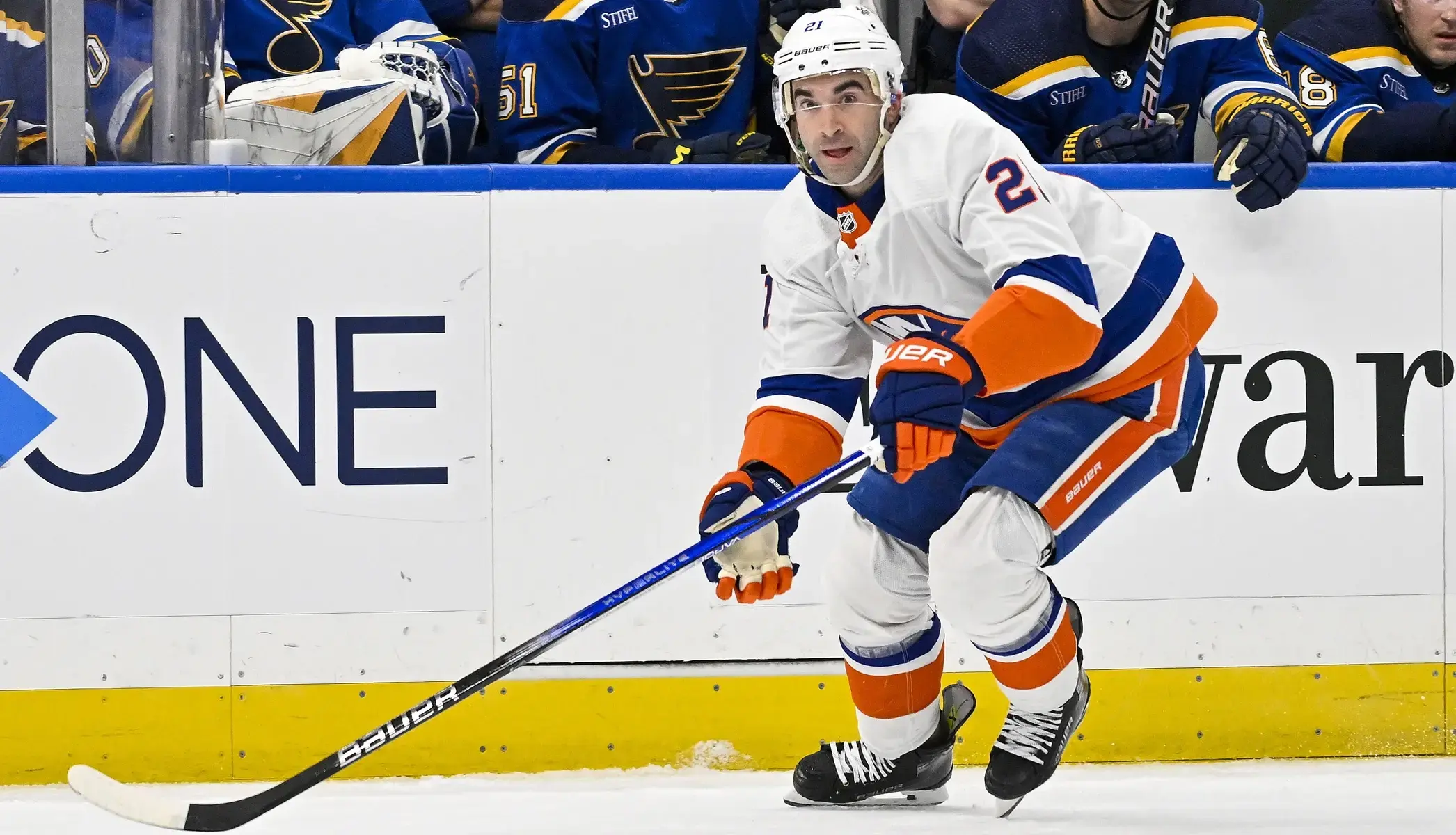 New York Islanders center Kyle Palmieri (21) controls the puck against the St. Louis Blues during the first period at Enterprise Center. / Jeff Curry-USA TODAY Sports