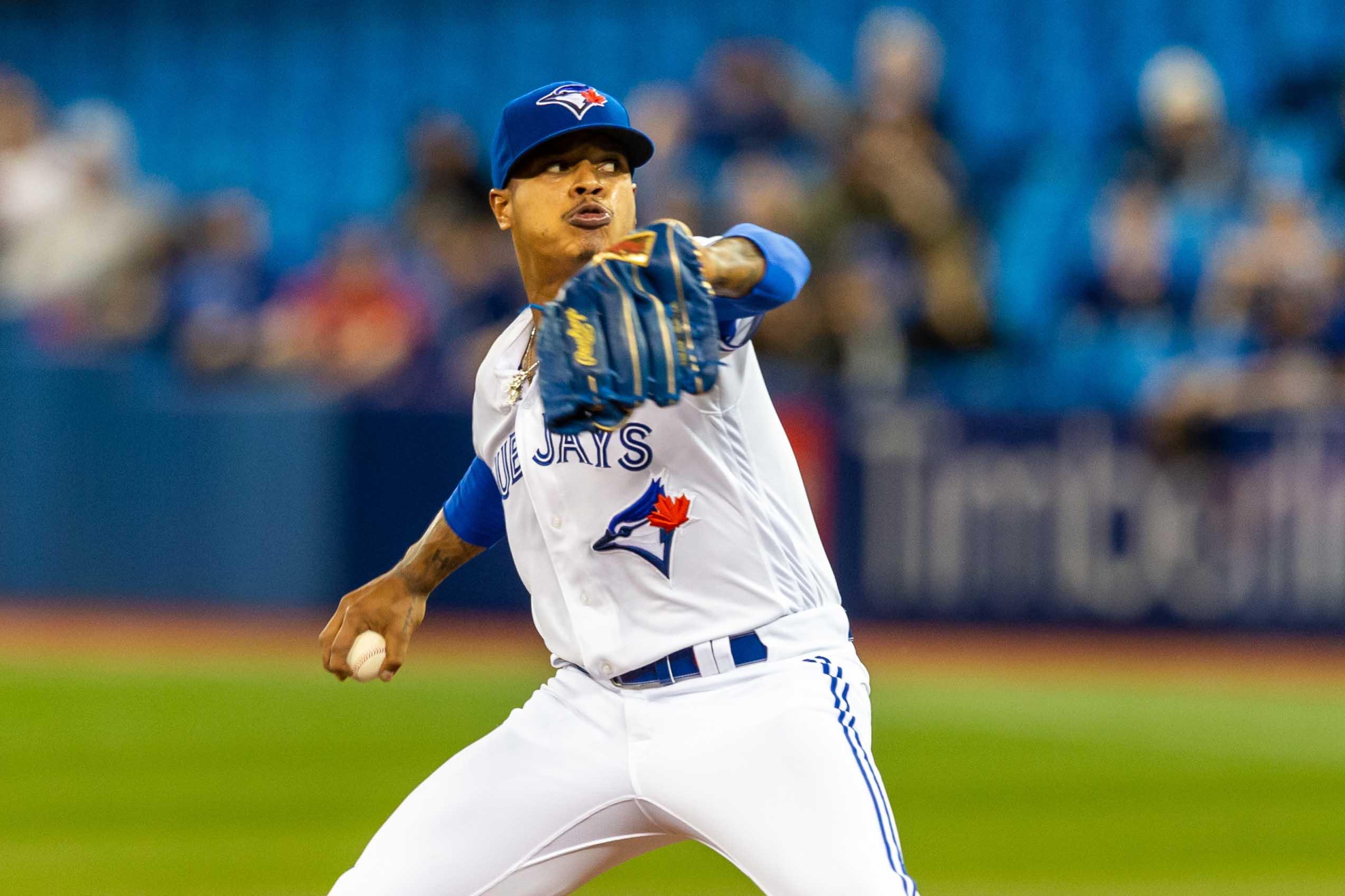 Toronto Blue Jays starting pitcher Marcus Stroman delivers a pitch against Tampa Bay Rays during the first inning at Rogers Centre. / Kevin Sousa/USA TODAY Sports