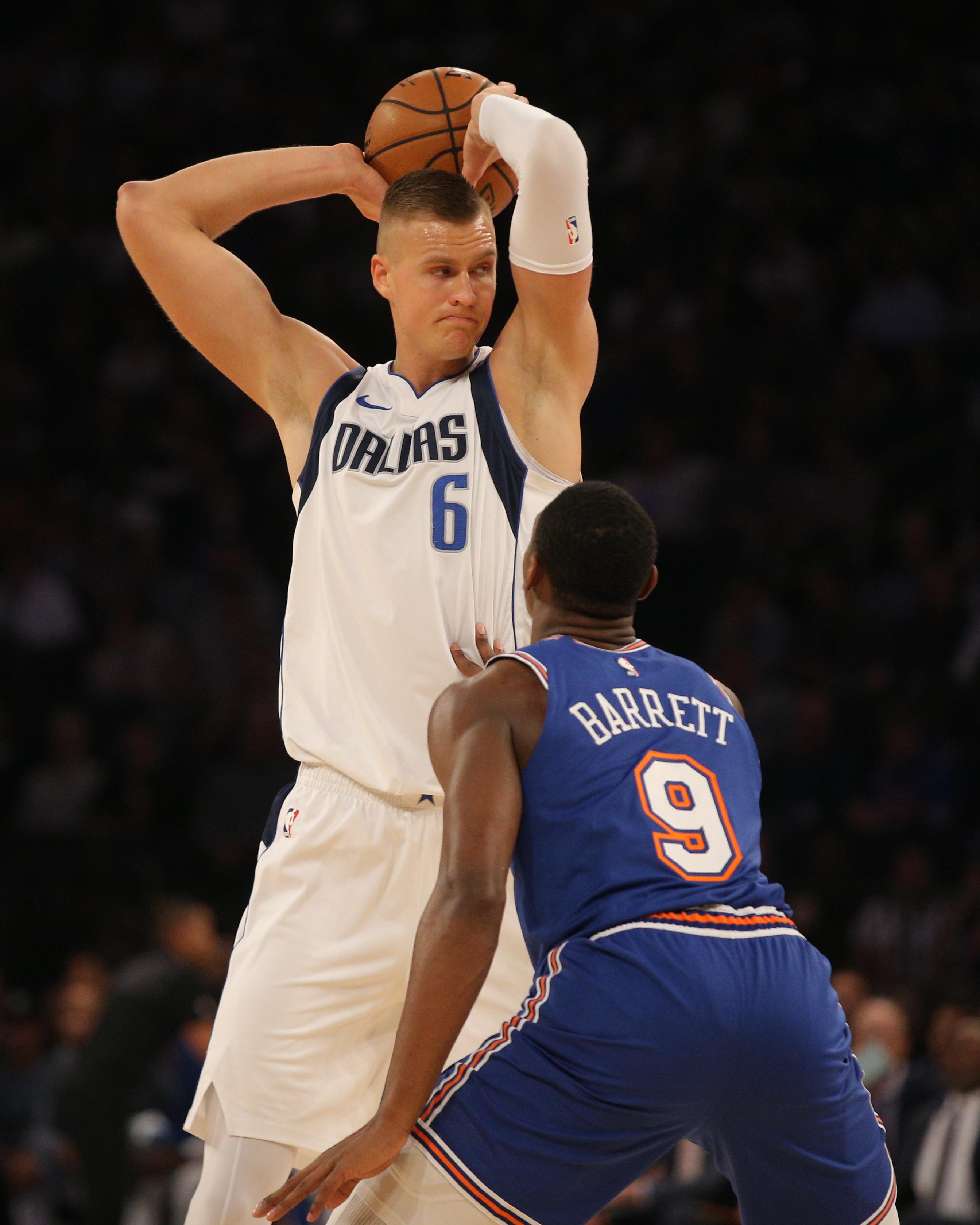 Former Knicks Watch: Porzingis scores 20 but loses in return to MSG