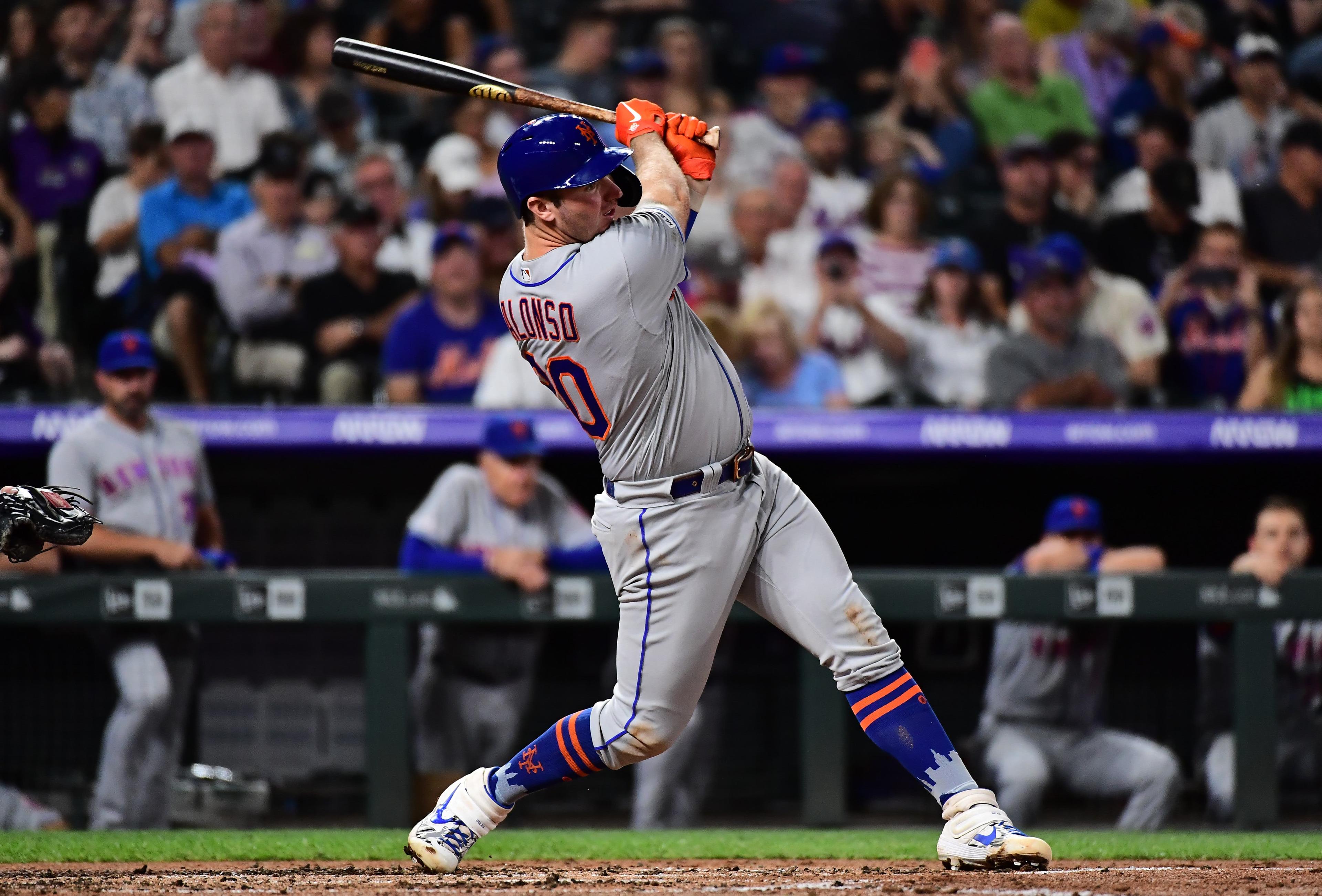 Mets 1B Pete Alonso / Ron Chenoy