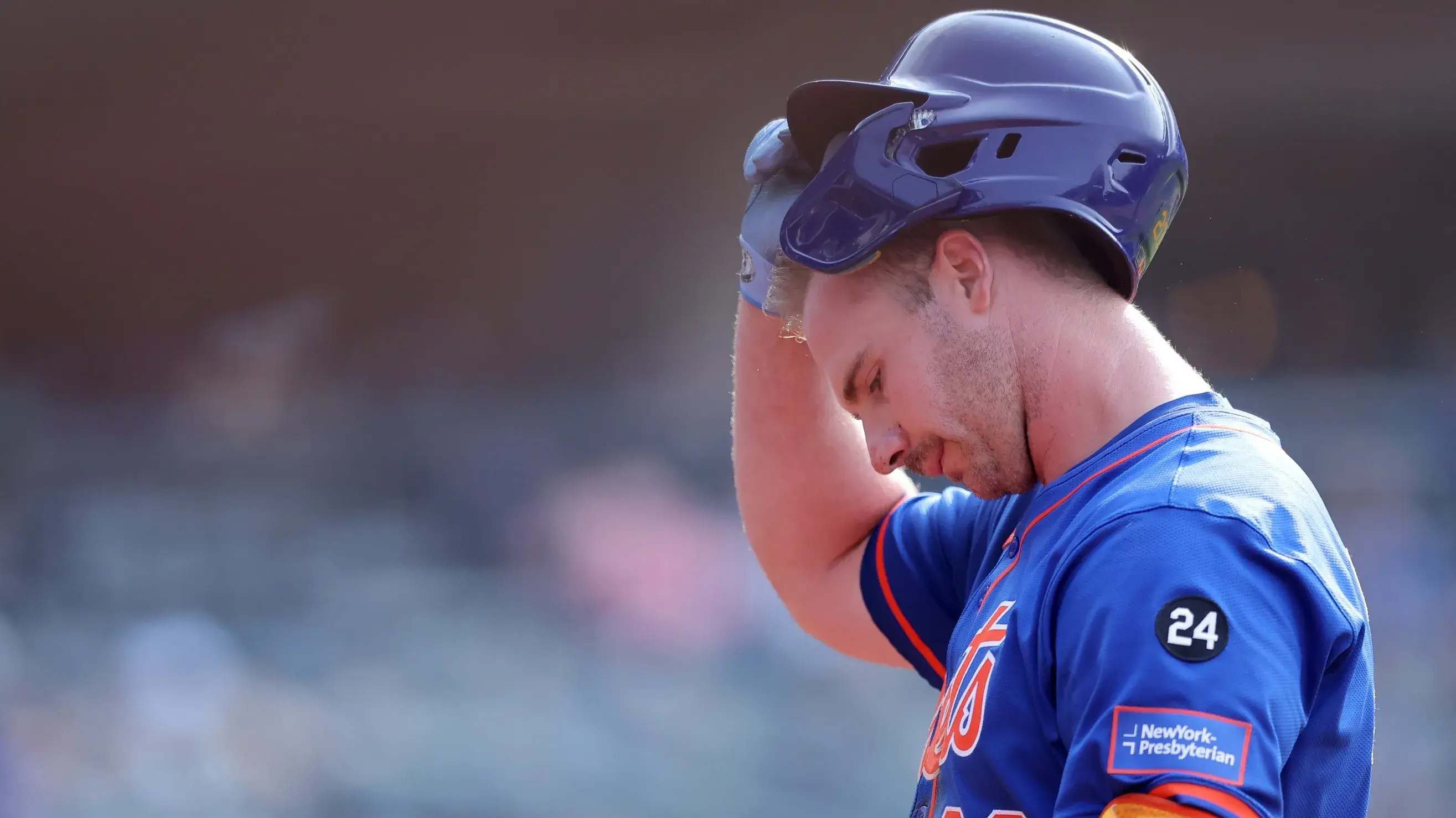 Aug 15, 2024; New York City, New York, USA; New York Mets first baseman Pete Alonso (20) reacts during the ninth inning against the Oakland Athletics at Citi Field. / Brad Penner-USA TODAY Sports