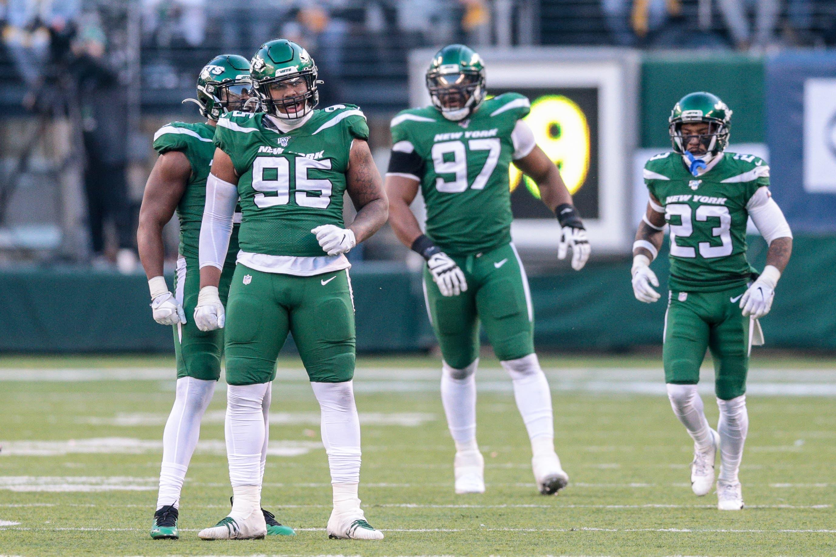 Dec 22, 2019; East Rutherford, New Jersey, USA; New York Jets defensive tackle Quinnen Williams (95) celebrates with teammates after a sack during the second half against the Pittsburgh Steelers at MetLife Stadium. Mandatory Credit: Vincent Carchietta-USA TODAY Sports / Vincent Carchietta