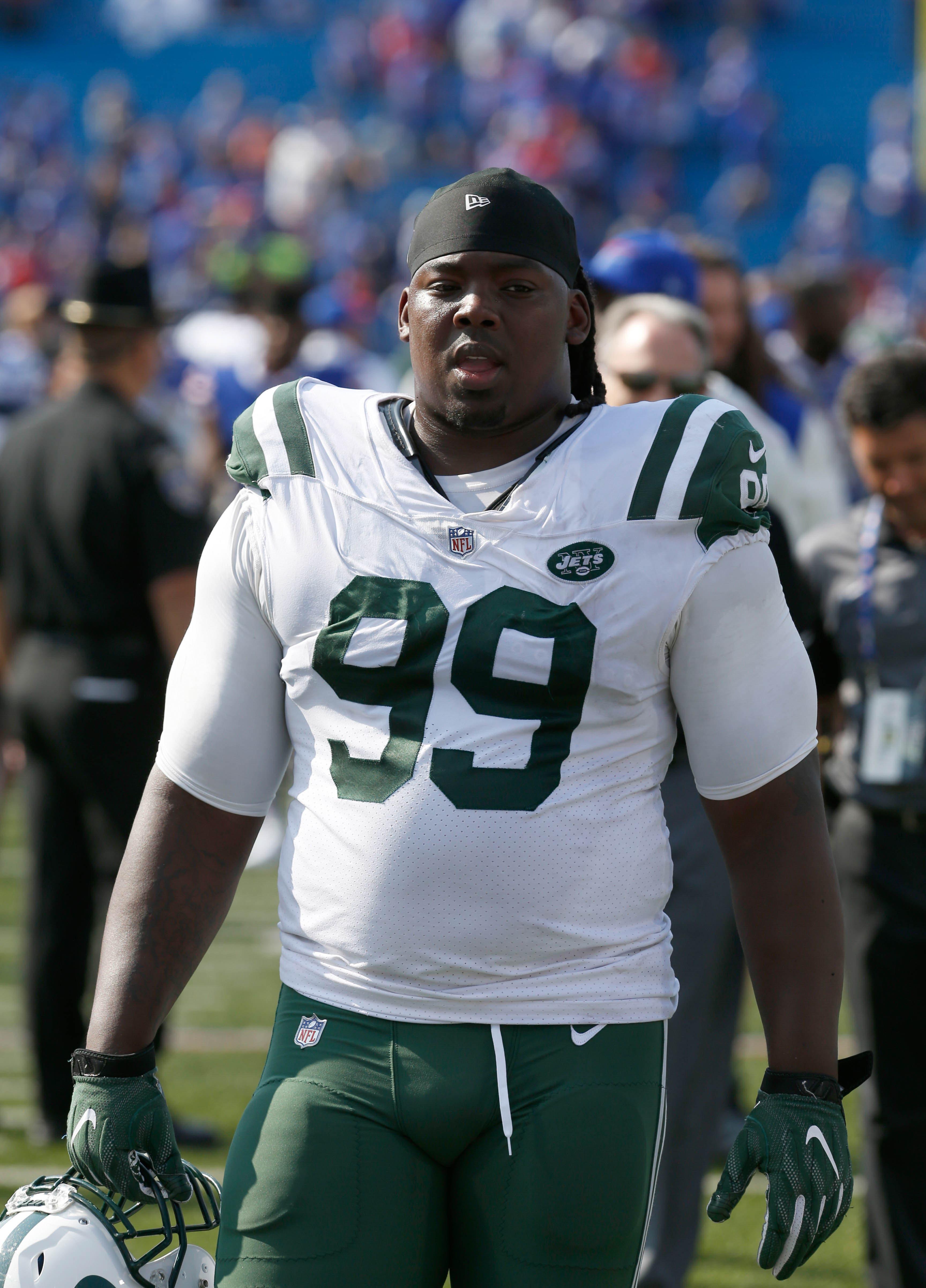 Sep 10, 2017; Orchard Park, NY, USA; New York Jets defensive tackle Steve McLendon (99) against the Buffalo Bills at New Era Field. Mandatory Credit: Timothy T. Ludwig-USA TODAY Sports / Timothy T. Ludwig