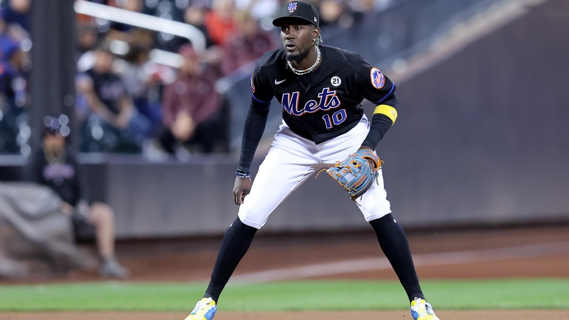 Who should Mets' third baseman be in 2024? Breaking down the options