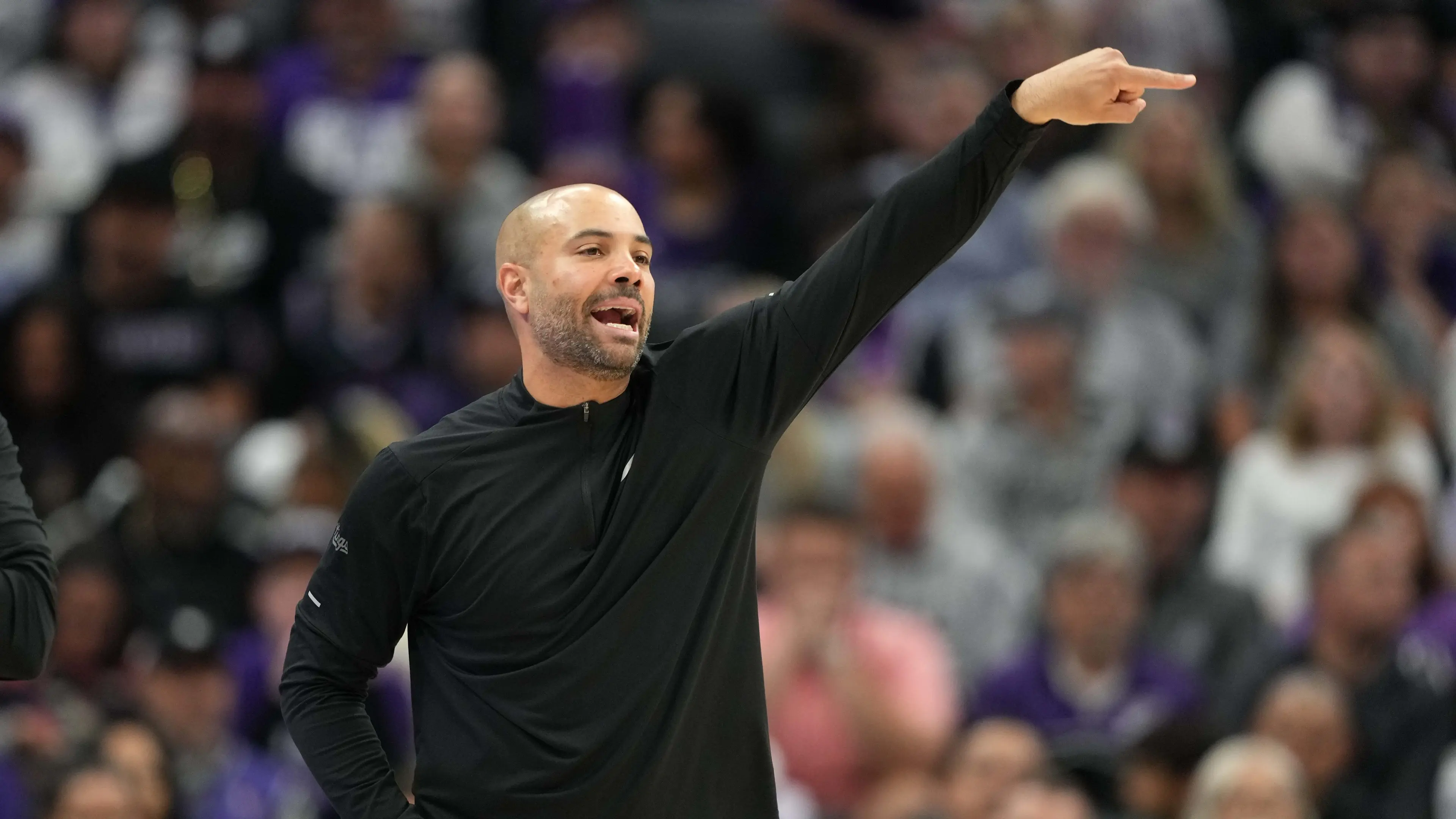 Mar 31, 2024; Sacramento, California, USA; Sacramento Kings associate head coach Jordi Fernandez gestures during the third quarter against the Utah Jazz at Golden 1 Center. Mandatory Credit: Darren Yamashita-USA TODAY Sports / © Darren Yamashita-USA TODAY Sports