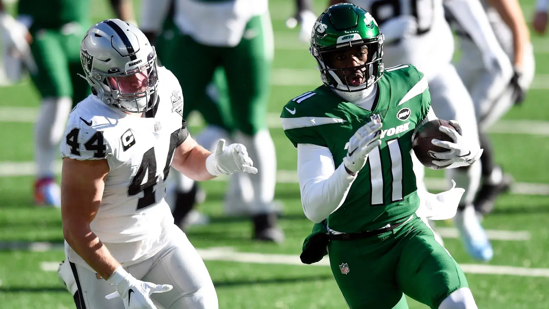 New York Jets wide receiver Denzel Mims (11) rushes against the Las Vegas Raiders in the first half of a game at MetLife Stadium on Sunday, Dec. 6, 2020, in East Rutherford. / Danielle Parhizkaran/NorthJersey.com