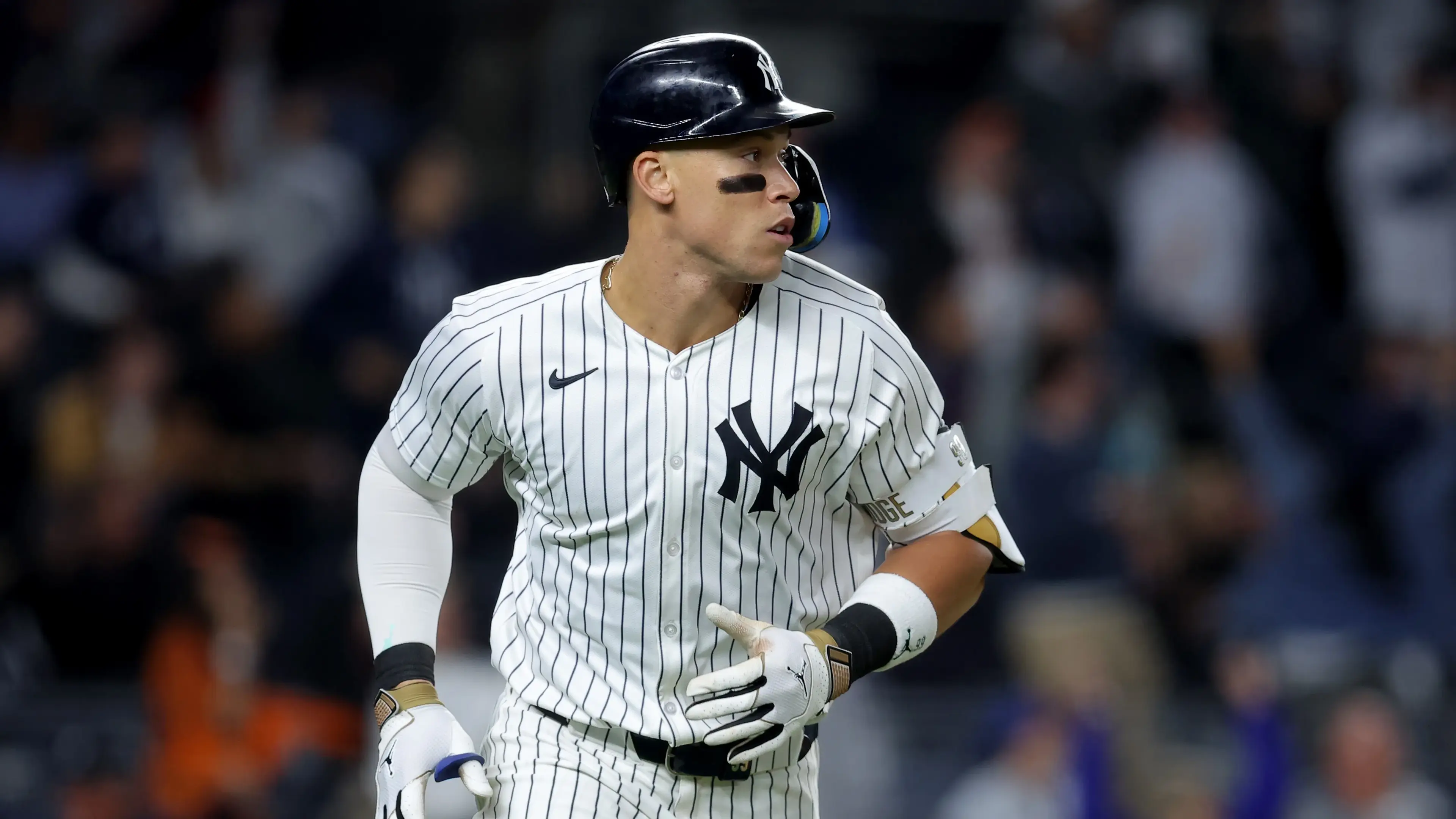 Sep 25, 2024; Bronx, New York, USA; New York Yankees center fielder Aaron Judge (99) rounds the bases after hitting a three run home run against the Baltimore Orioles during the ninth inning at Yankee Stadium. Mandatory Credit: Brad Penner-Imagn Images / © Brad Penner-Imagn Images