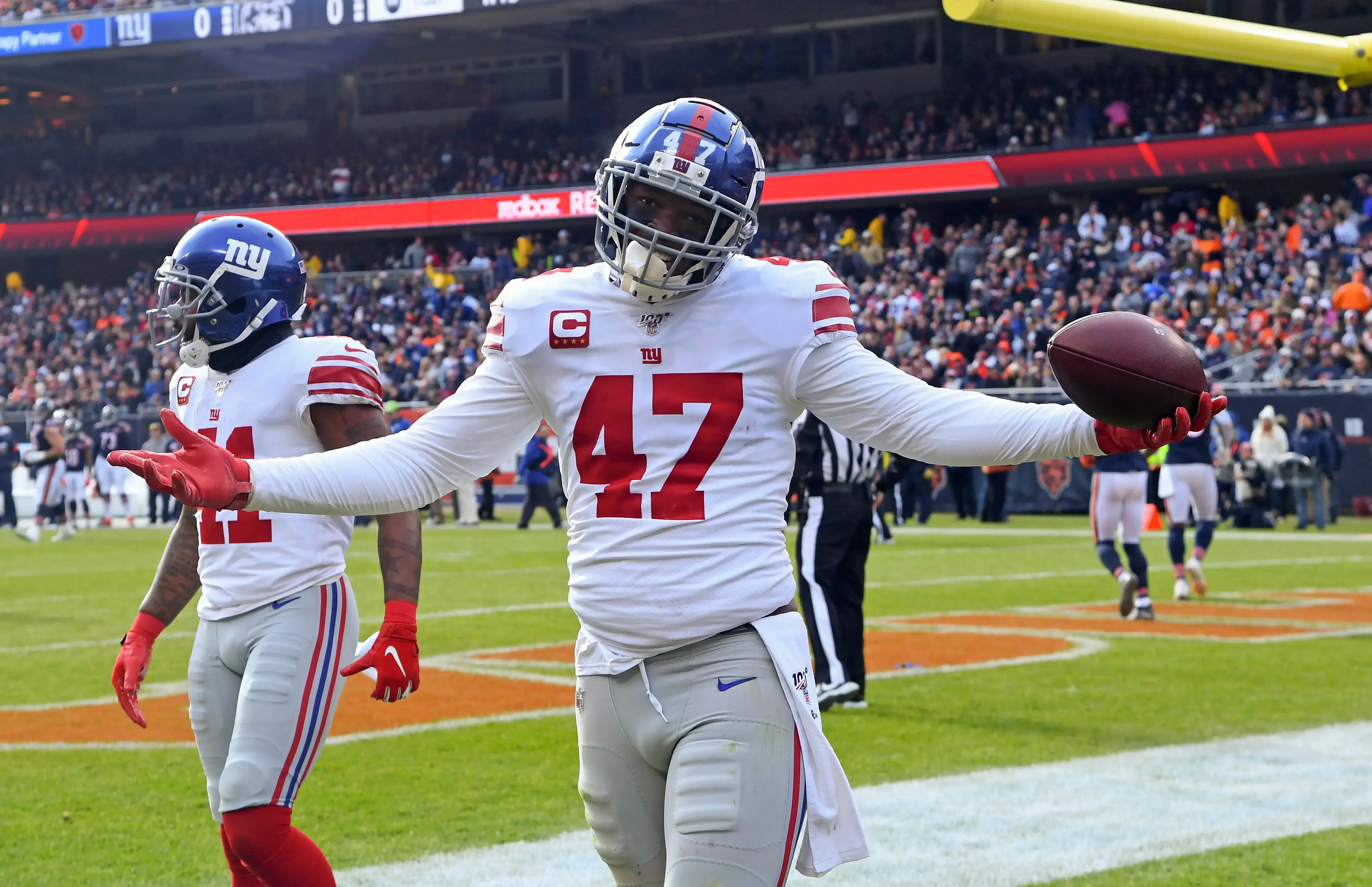 Nov 24, 2019; Chicago, IL, USA; New York Giants outside linebacker Alec Ogletree (47) reacts after making an interception against the Chicago Bears during the first quarter at Soldier Field. / © Mike DiNovo-USA TODAY Sports