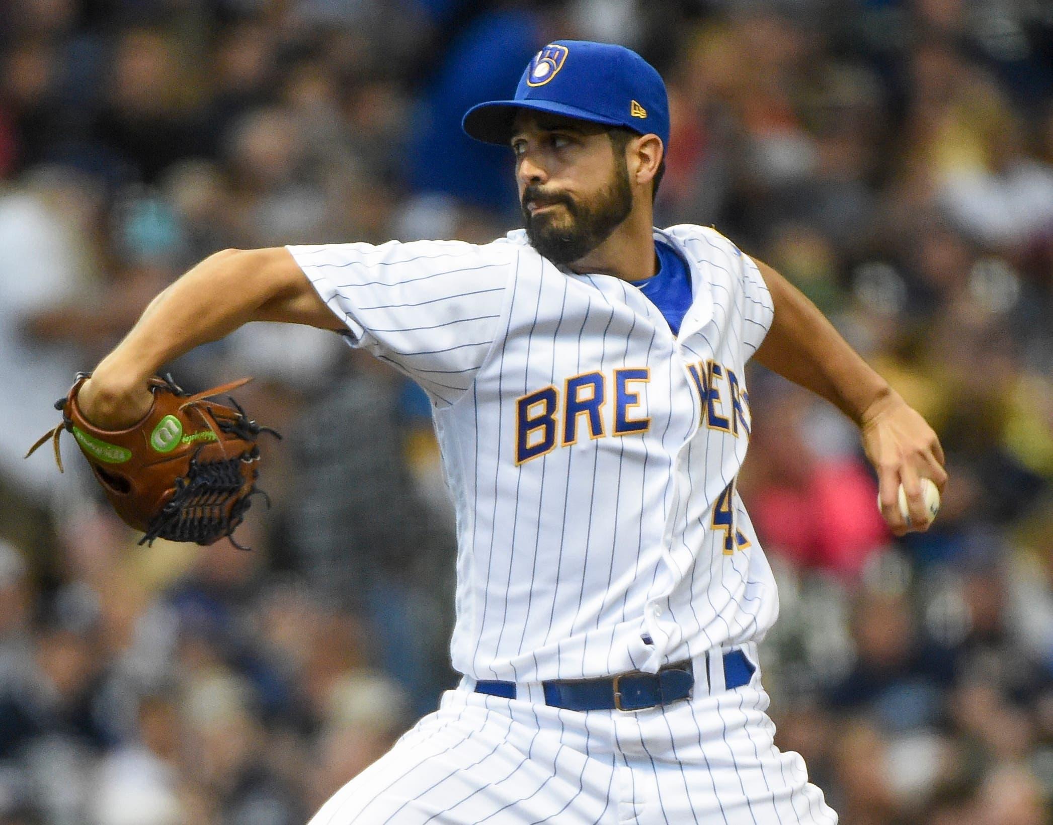 Milwaukee Brewers pitcher Gio Gonzalez throws a pitch in the first inning against the Detroit Tigers at Miller Park. / Benny Sieu/USA TODAY Sports