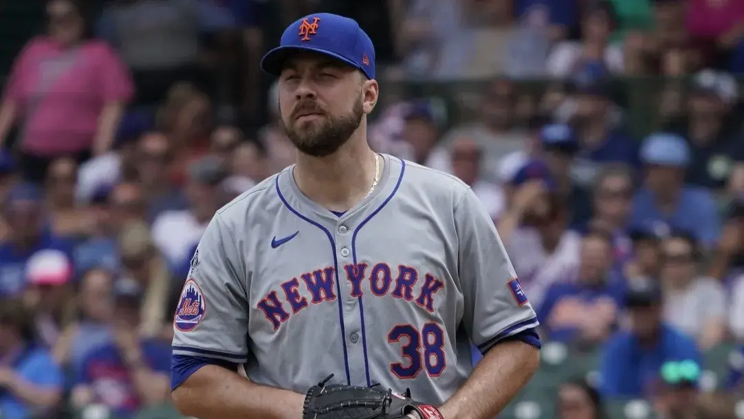 Jun 22, 2024; Chicago, Illinois, USA; New York Mets pitcher Tylor Megill (38) throws the ball against the Chicago Cubs during the first inning at Wrigley Field. / David Banks-USA TODAY Sports