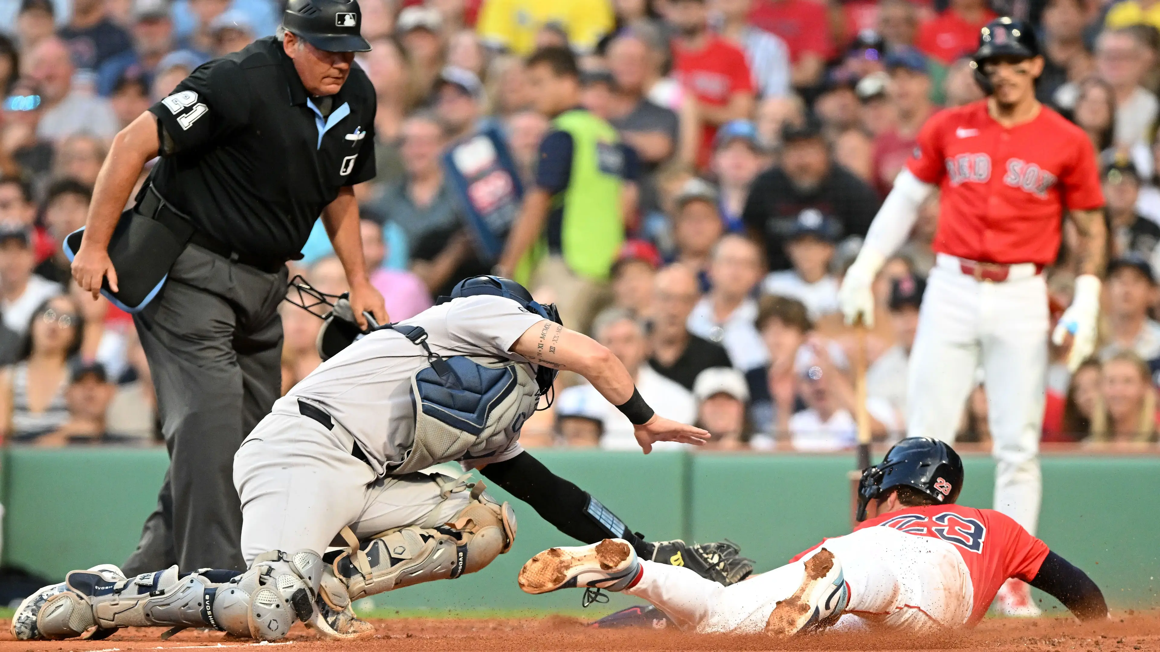 Yankees bullpen blows three-run lead in 9-7 loss to Red Sox