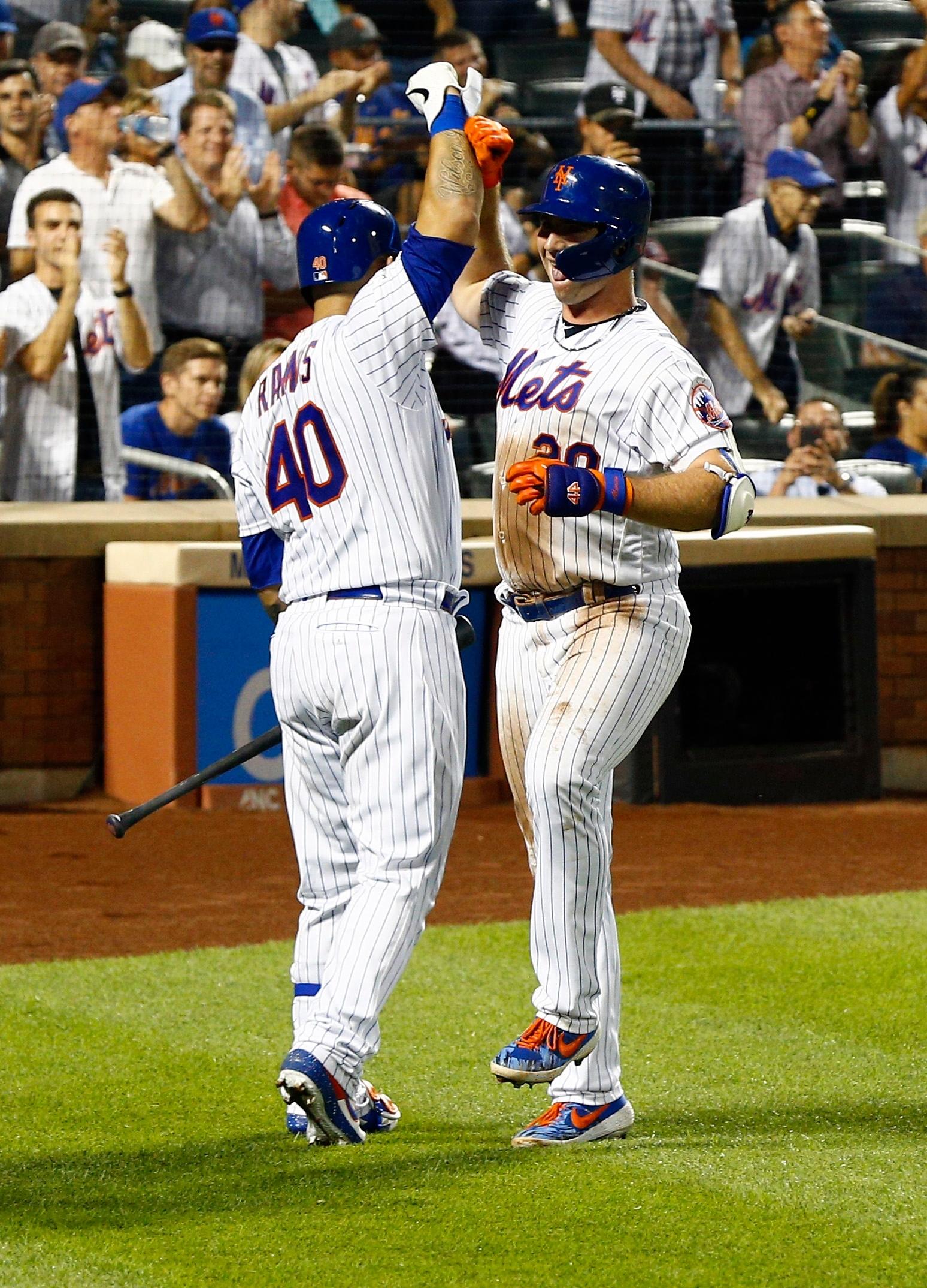 SEE IT: Back pages in NYC after Mets win again to climb within 1.5 games of Wild Card spot