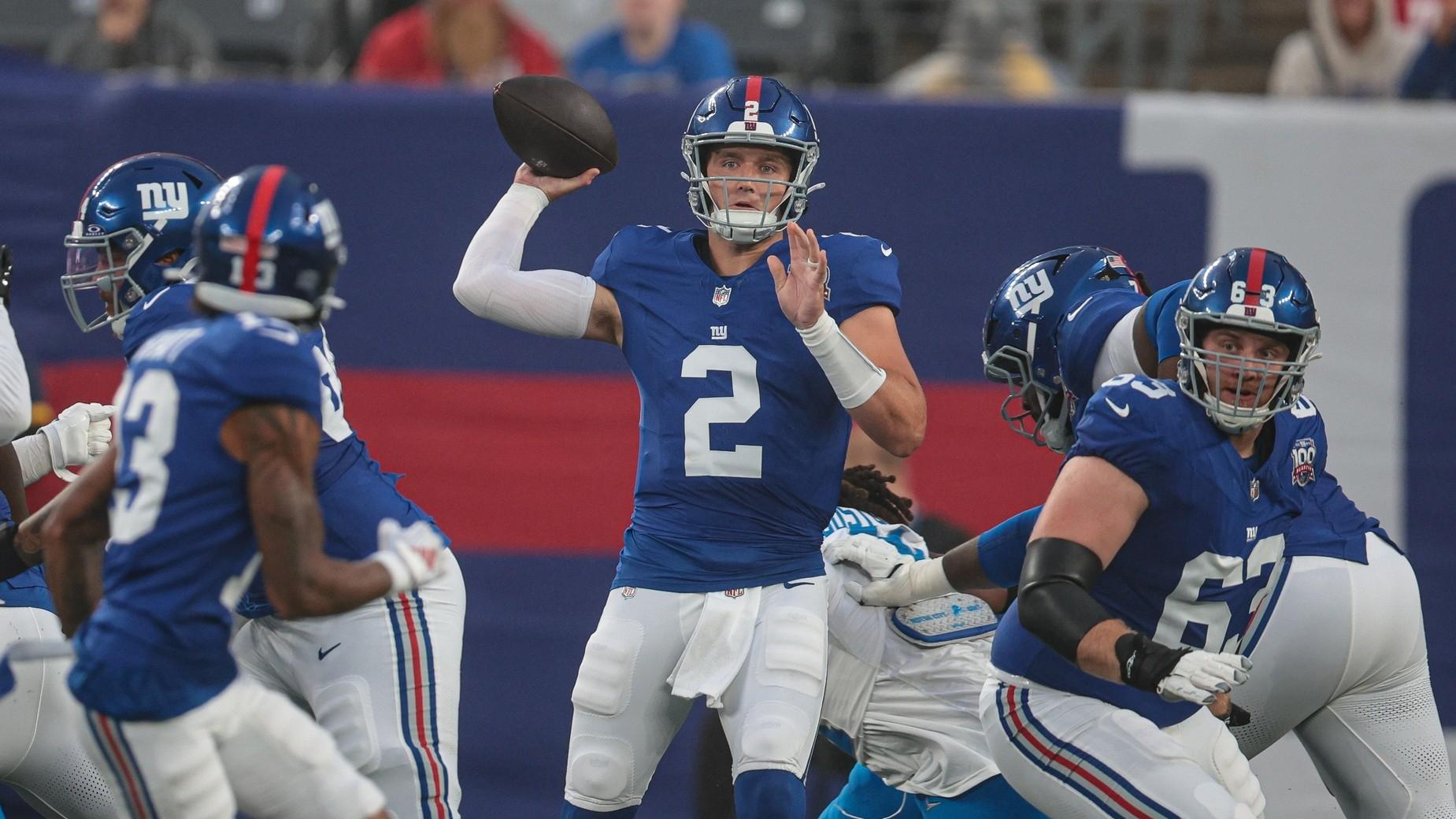 Giants QB Drew Lock expected to miss time due to bone contusion, strained oblique: report