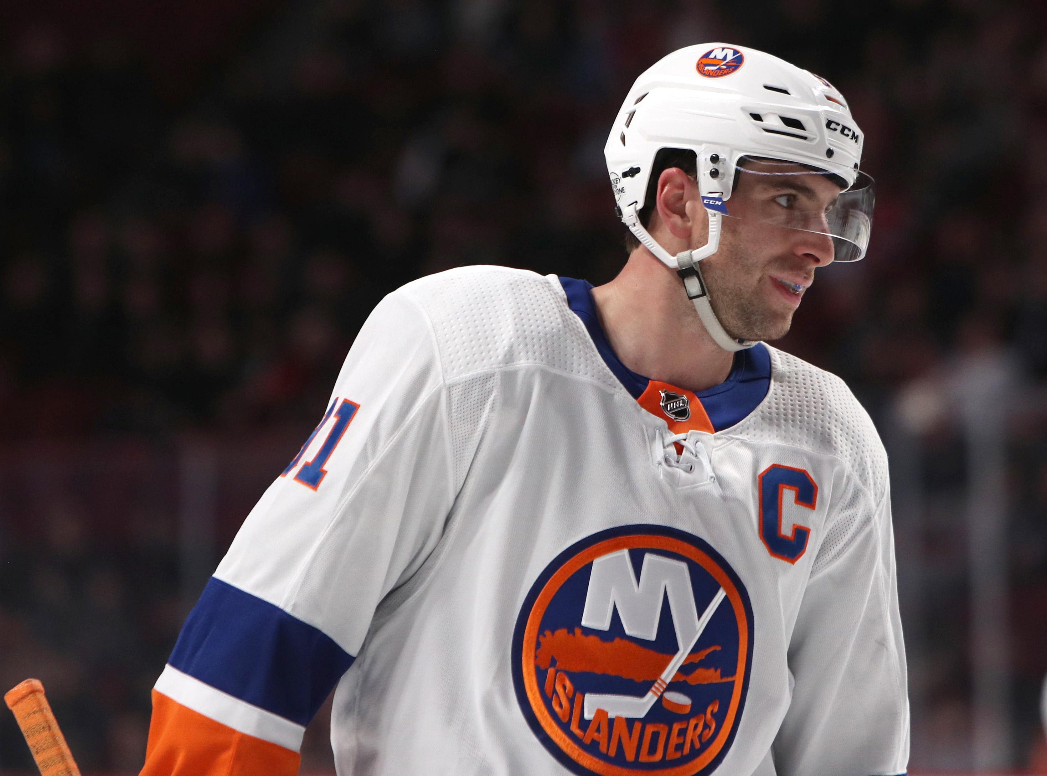 Feb 28, 2018; Montreal, Quebec, CAN; New York Islanders center John Tavares (91) during the third period against Montreal Canadiens at Bell Centre. Mandatory Credit: Jean-Yves Ahern-USA TODAY Sports
