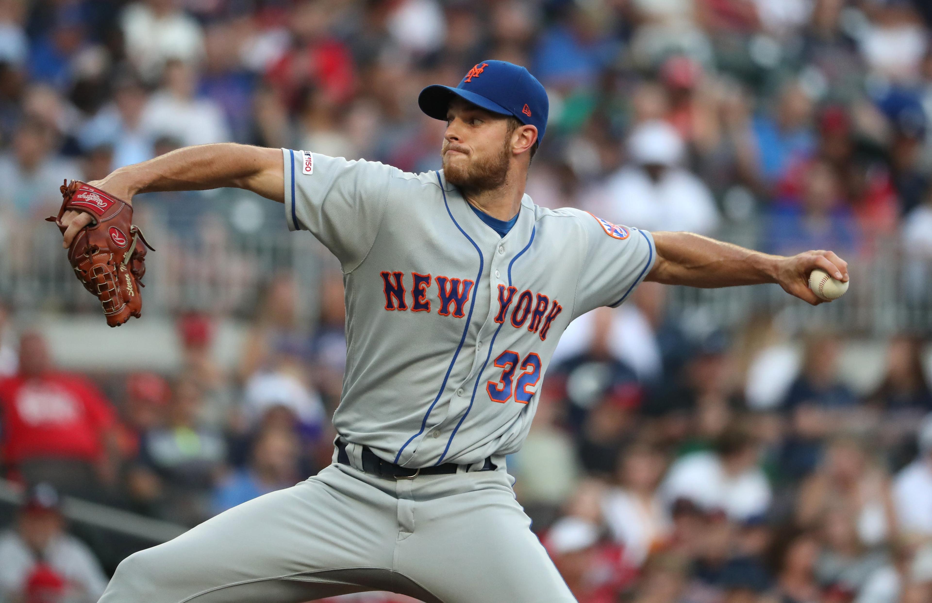 Jun 19, 2019; Atlanta, GA, USA; New York Mets starting pitcher Steven Matz (32) delivers a pitch to an Atlanta Braves batter in the first inning at SunTrust Park. Mandatory Credit: Jason Getz-USA TODAY Sports / Jason Getz