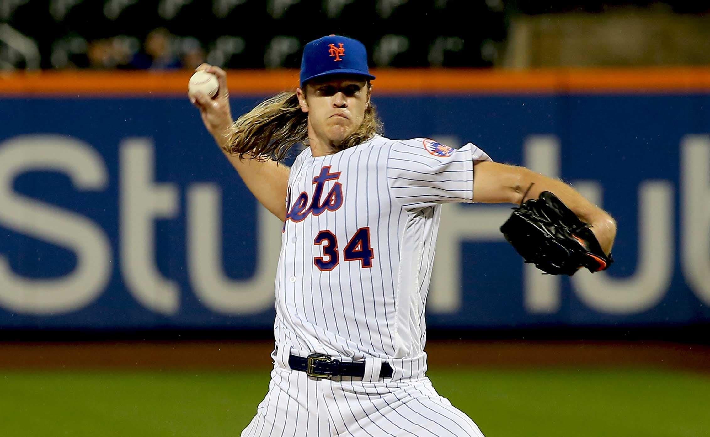 Sep 25, 2018; New York City, NY, USA; New York Mets starting pitcher Noah Syndergaard (34) pitches against the Atlanta Braves during the first inning at Citi Field. Mandatory Credit: Andy Marlin-USA TODAY Sports / Andy Marlin