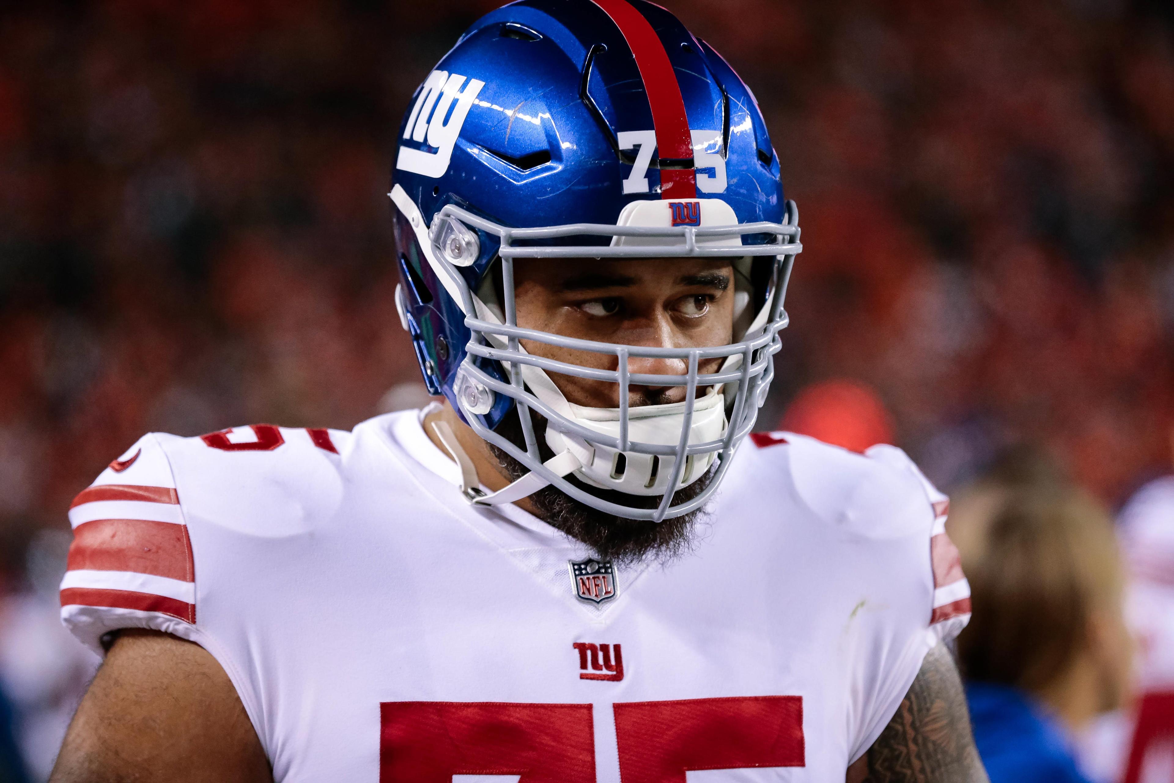 Oct 15, 2017; Denver, CO, USA; New York Giants offensive tackle Jon Halapio (75) in the second quarter against the Denver Broncos at Sports Authority Field at Mile High. Mandatory Credit: Isaiah J. Downing-USA TODAY Sports