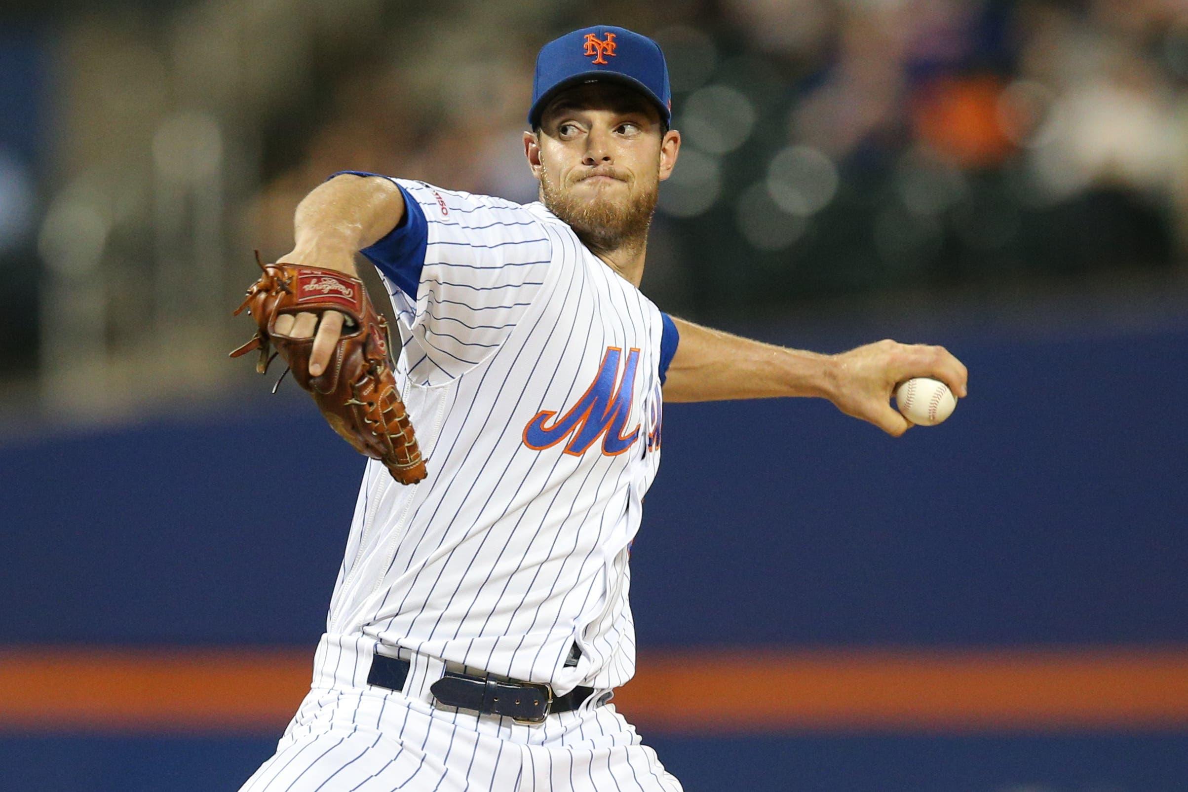 Sep 23, 2019; New York City, NY, USA; New York Mets starting pitcher Steven Matz (32) pitches against the Miami Marlins during the first inning at Citi Field. Mandatory Credit: Brad Penner-USA TODAY Sportsundefined