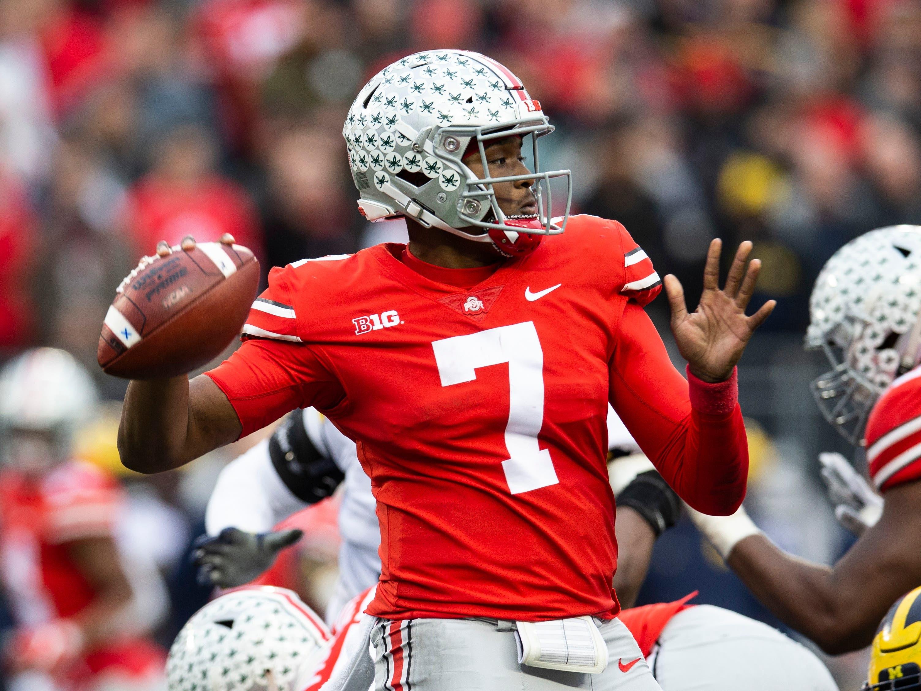 Nov 24, 2018; Columbus, OH, USA; Ohio State Buckeyes quarterback Dwayne Haskins (7) throws a pass against the Michigan Wolverines at Ohio Stadium. Mandatory Credit: Greg Bartram-USA TODAY Sports / Greg Bartram