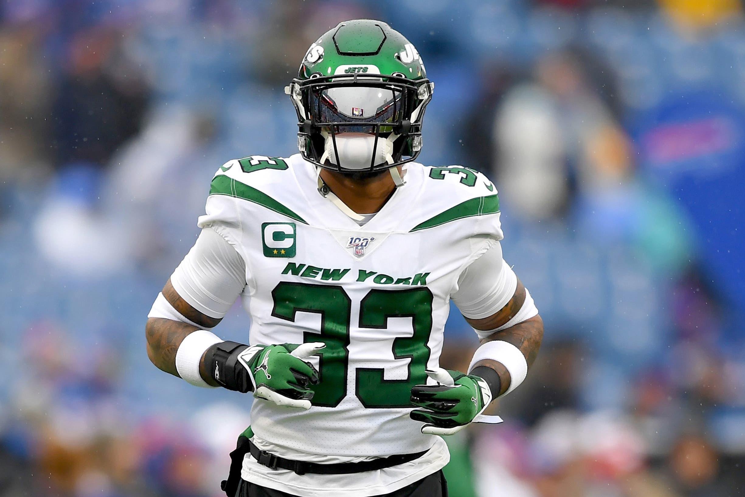 Dec 29, 2019; Orchard Park, New York, USA; New York Jets strong safety Jamal Adams (33) jogs on the field prior to the game against the Buffalo Bills at New Era Field. Mandatory Credit: Rich Barnes-USA TODAY Sports / Rich Barnes