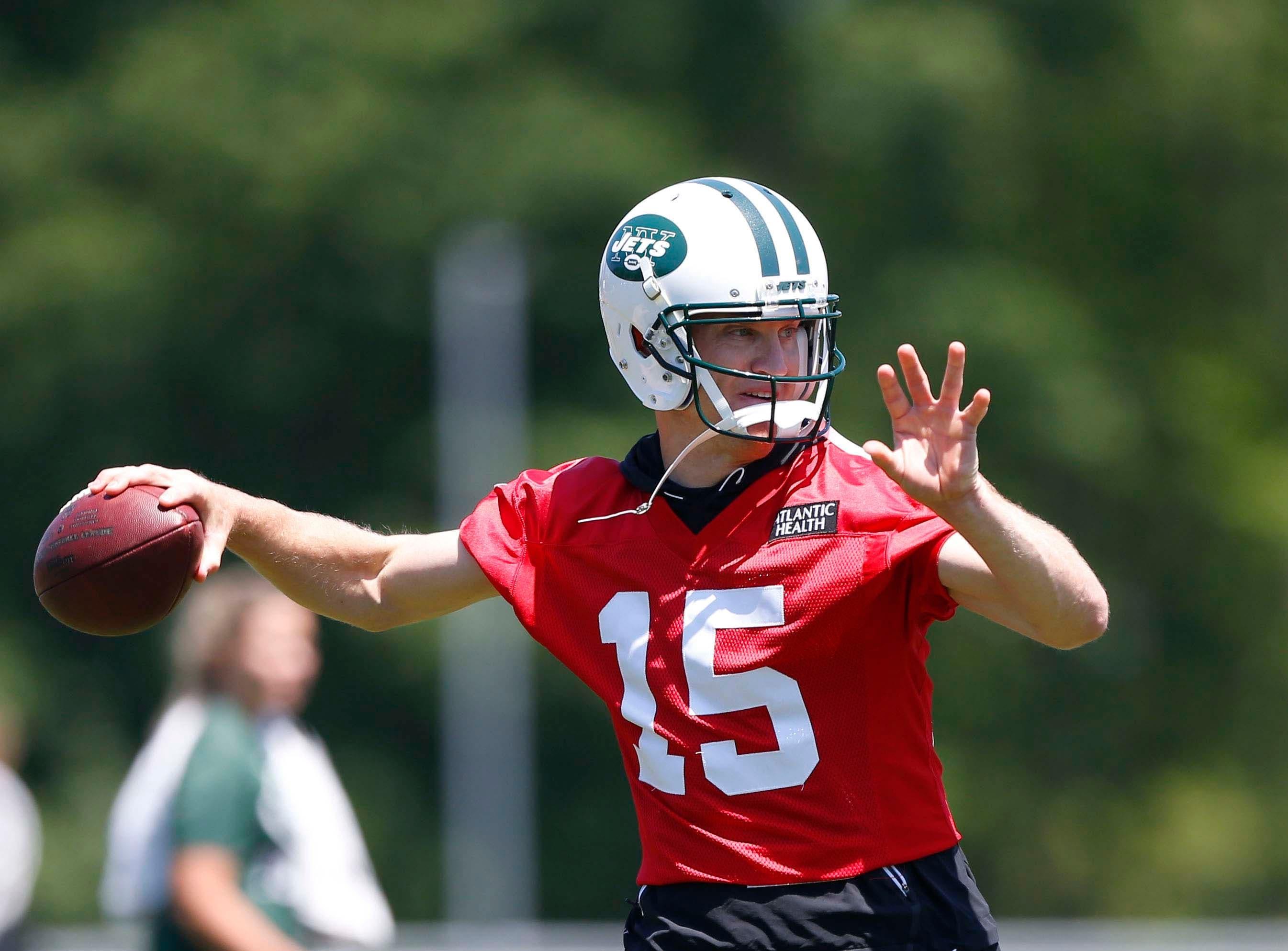 Josh McCown (15) Mandatory Credit: Noah K. Murray-USA TODAY Sports / Noah K. Murray