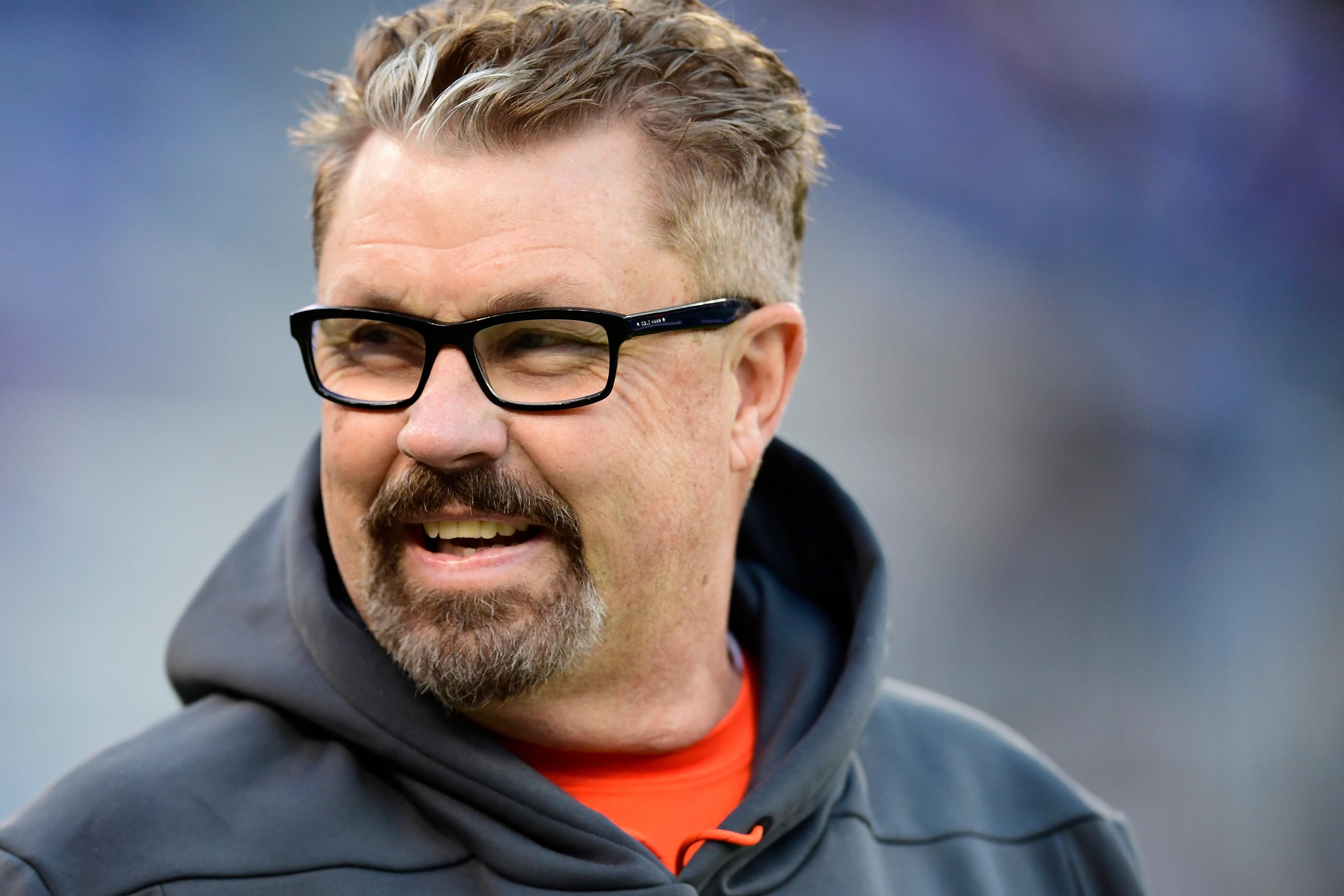 Dec 30, 2018; Baltimore, MD, USA; Cleveland Browns head coach Gregg Williams stands on the field before the game against the Baltimore Ravens at M&T Bank Stadium. Mandatory Credit: Tommy Gilligan-USA TODAY Sports / Tommy Gilligan