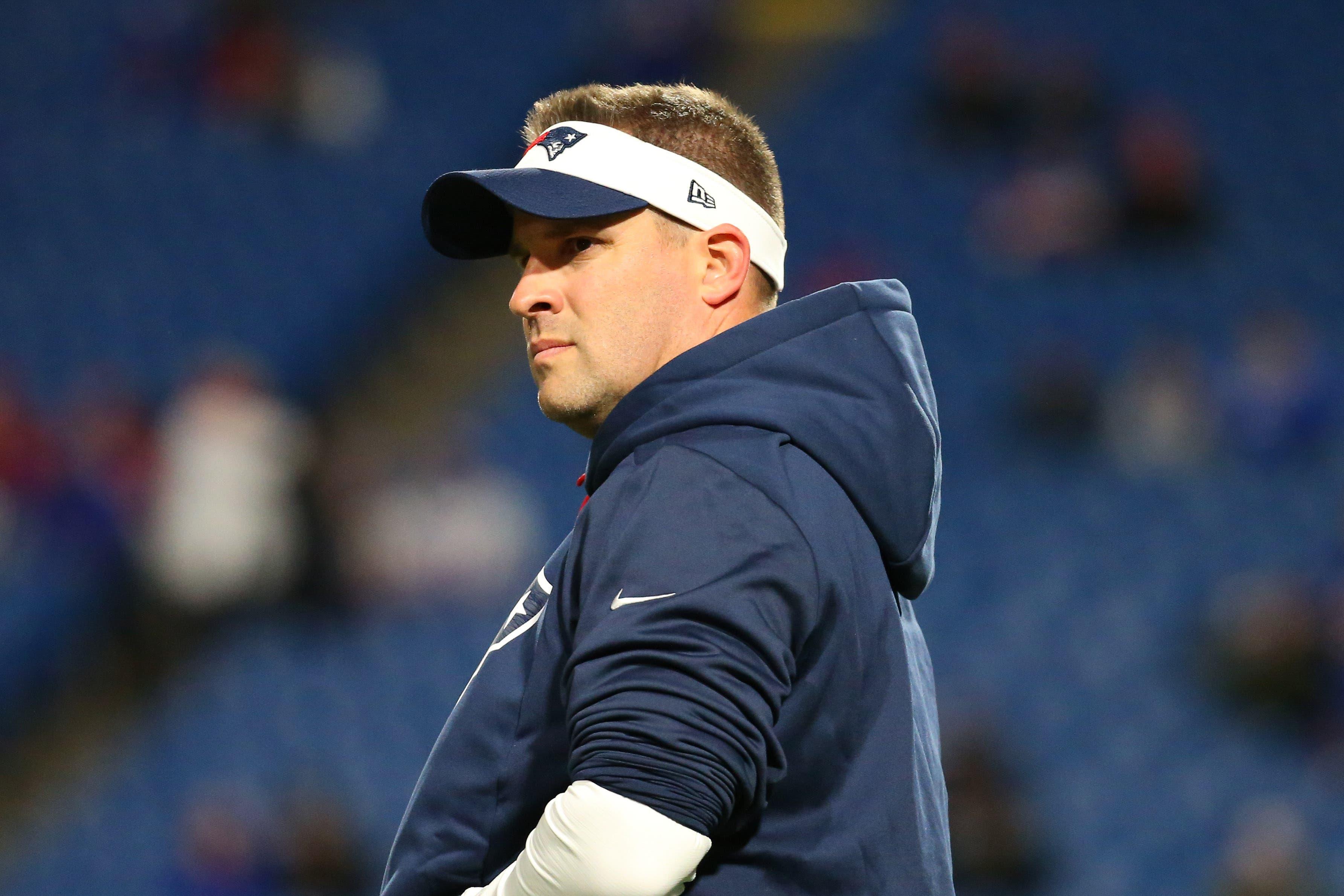 Oct 29, 2018; Orchard Park, NY, USA; New England Patriots offensive coordinator Josh McDaniels prior to the game against the Buffalo Bills at New Era Field. Mandatory Credit: Rich Barnes-USA TODAY Sports / Rich Barnes