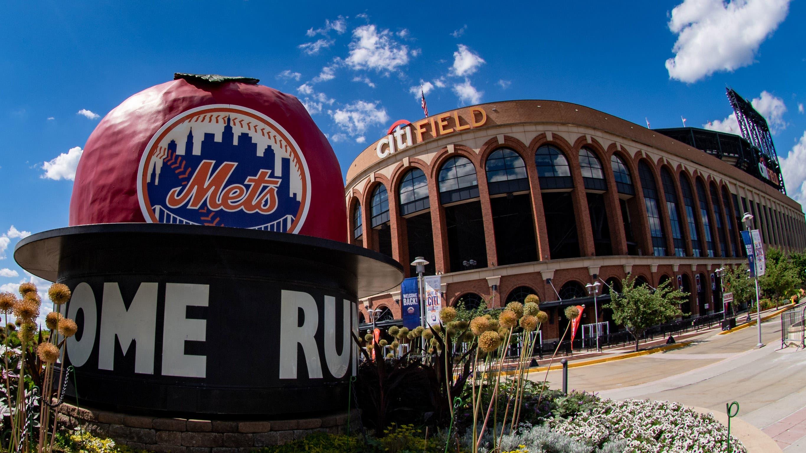 Outside look at Citi Field. / John Jones-USA TODAY Sports