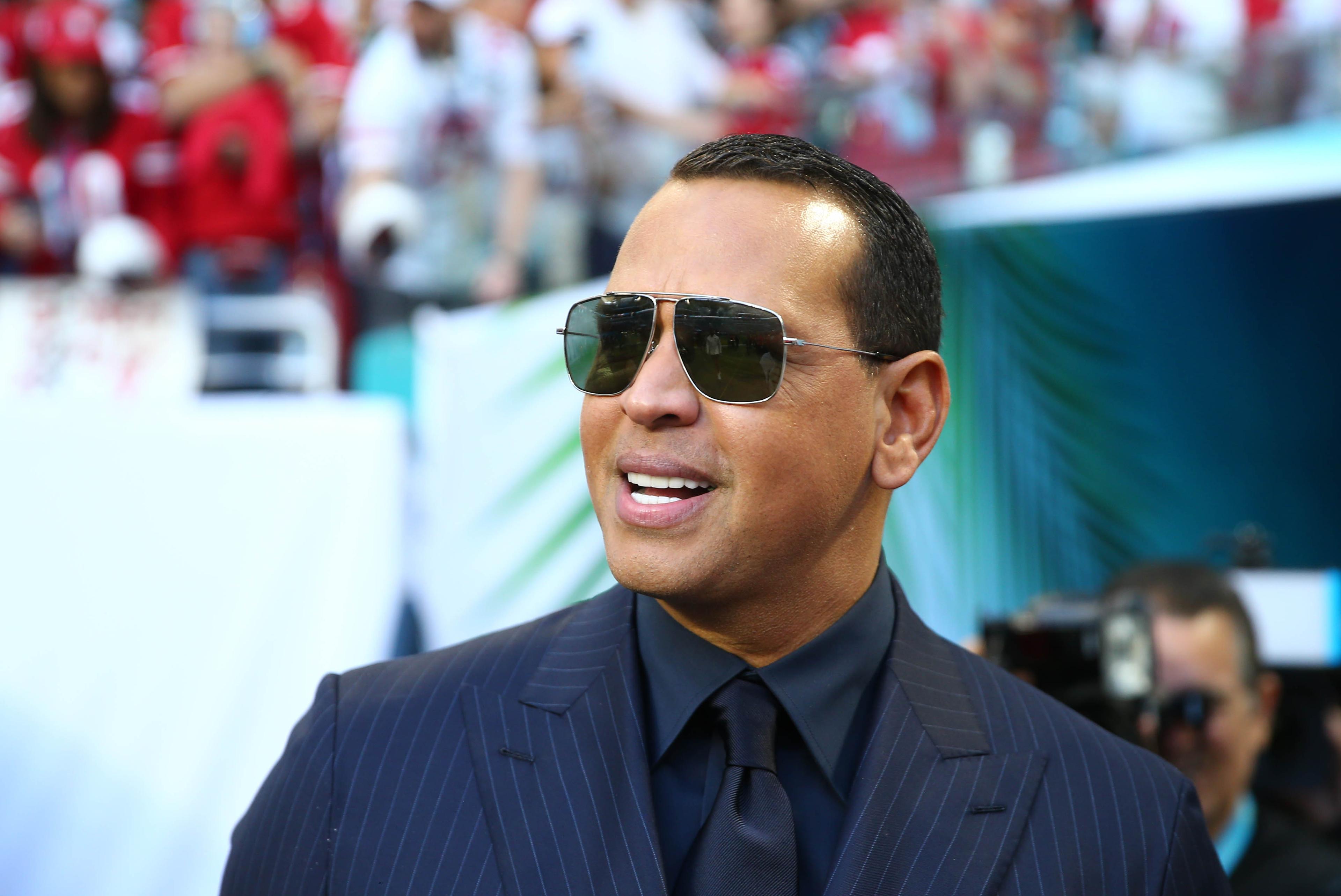 Alex Rodriguez, Jennifer Lopez in talks with possible investor for Mets bid: report