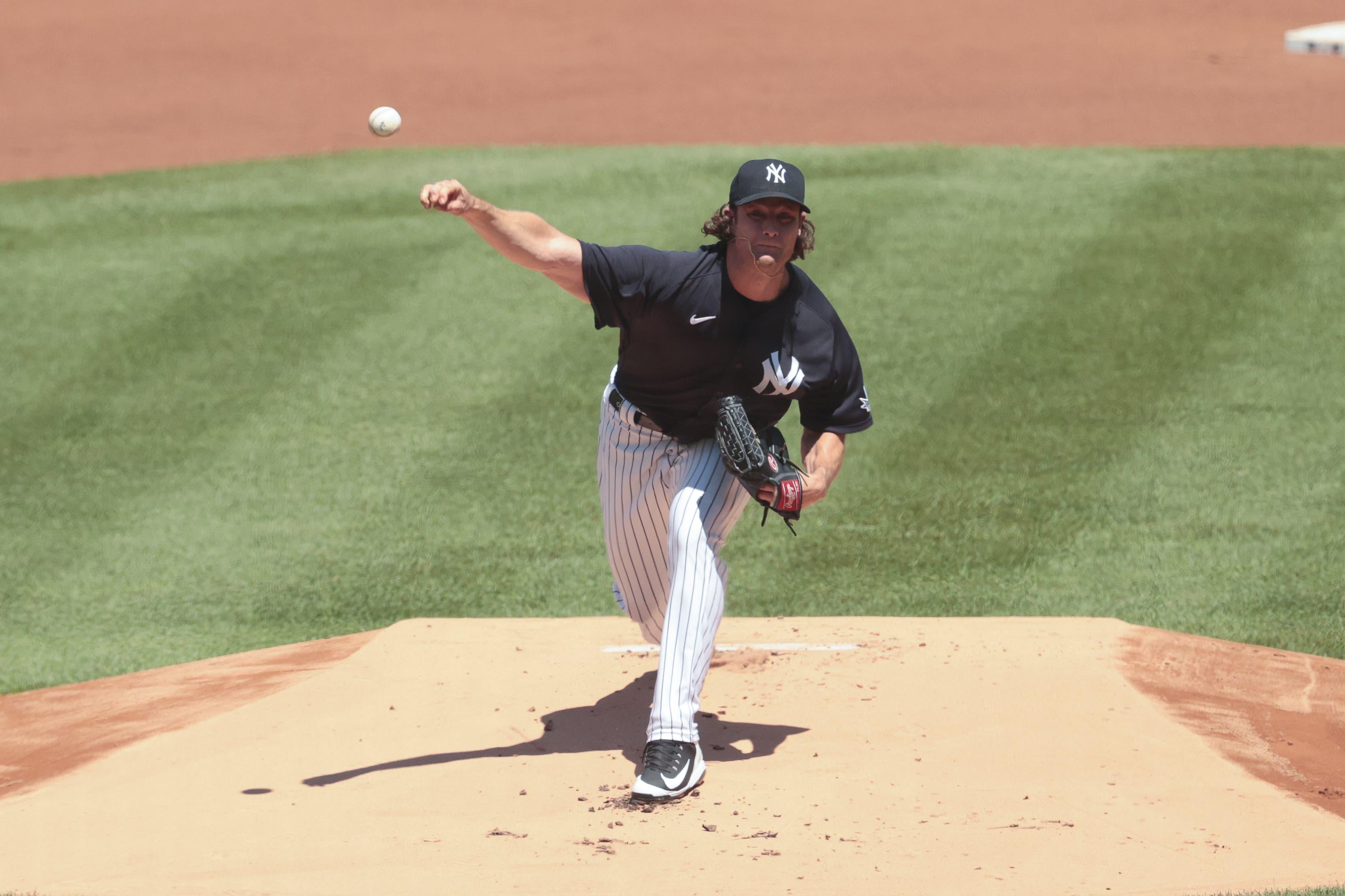 Gerrit Cole pitches to home during 7/12 sim game start / USA TODAY Sports