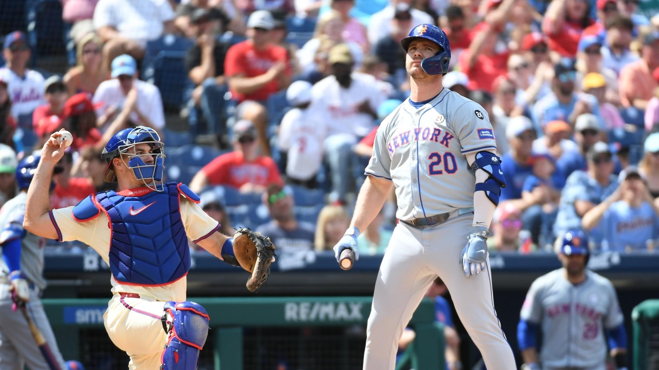 Mets bats go cold, Edwin Diaz allows run in ninth in Mets' 2-1 loss to Phillies