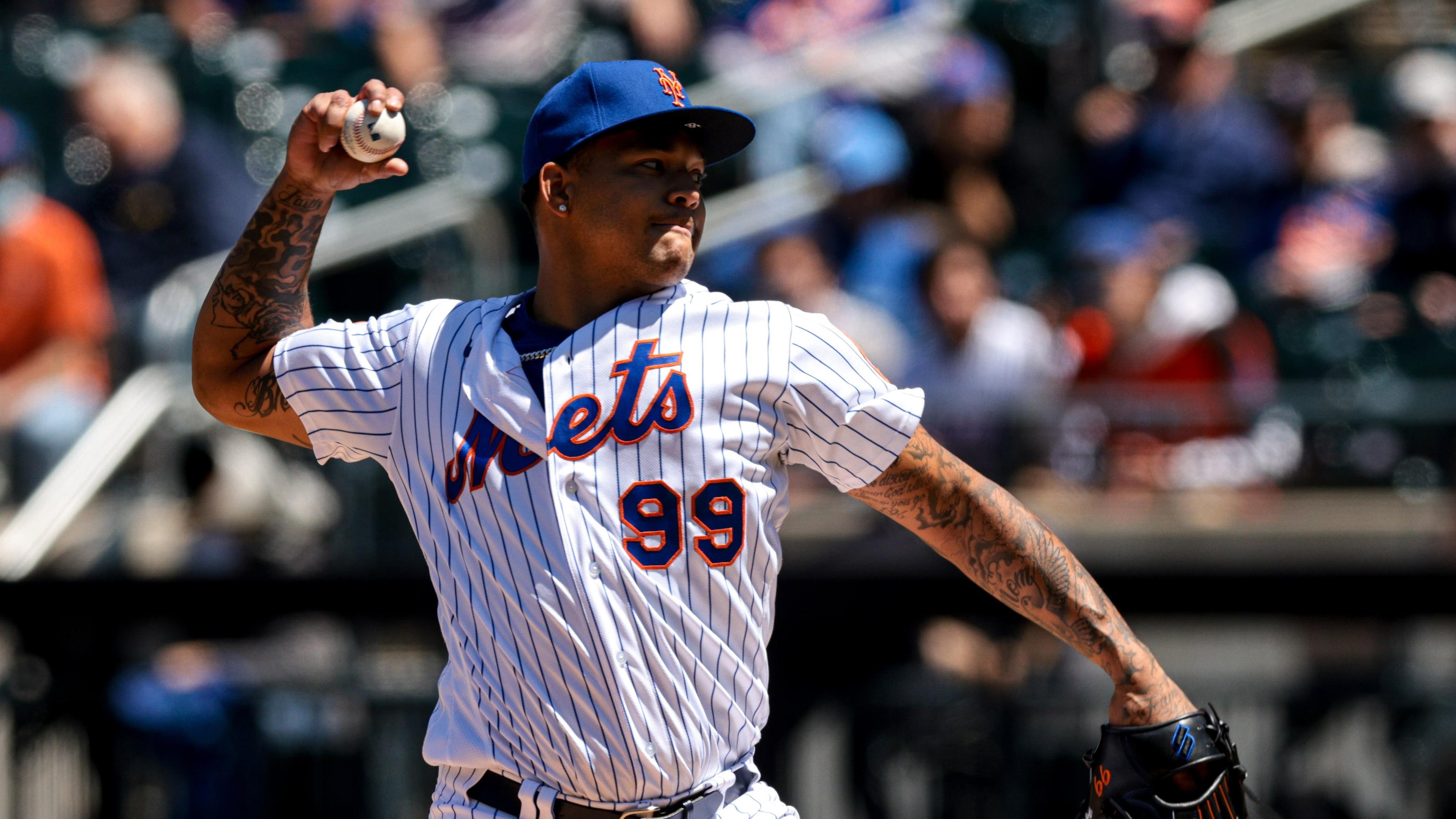 New York Mets starting pitcher Taijuan Walker (99) delivers a pitch during the fourth inning against the Baltimore Orioles at Citi Field. / Vincent Carchietta-USA TODAY Sports