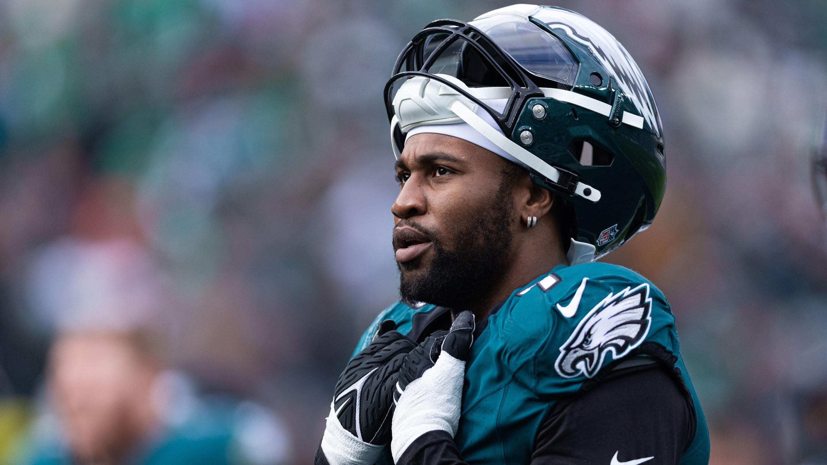 Dec 31, 2023; Philadelphia, Pennsylvania, USA; Philadelphia Eagles linebacker Haason Reddick (7) looks on during the second quarter against the Arizona Cardinals at Lincoln Financial Field. 