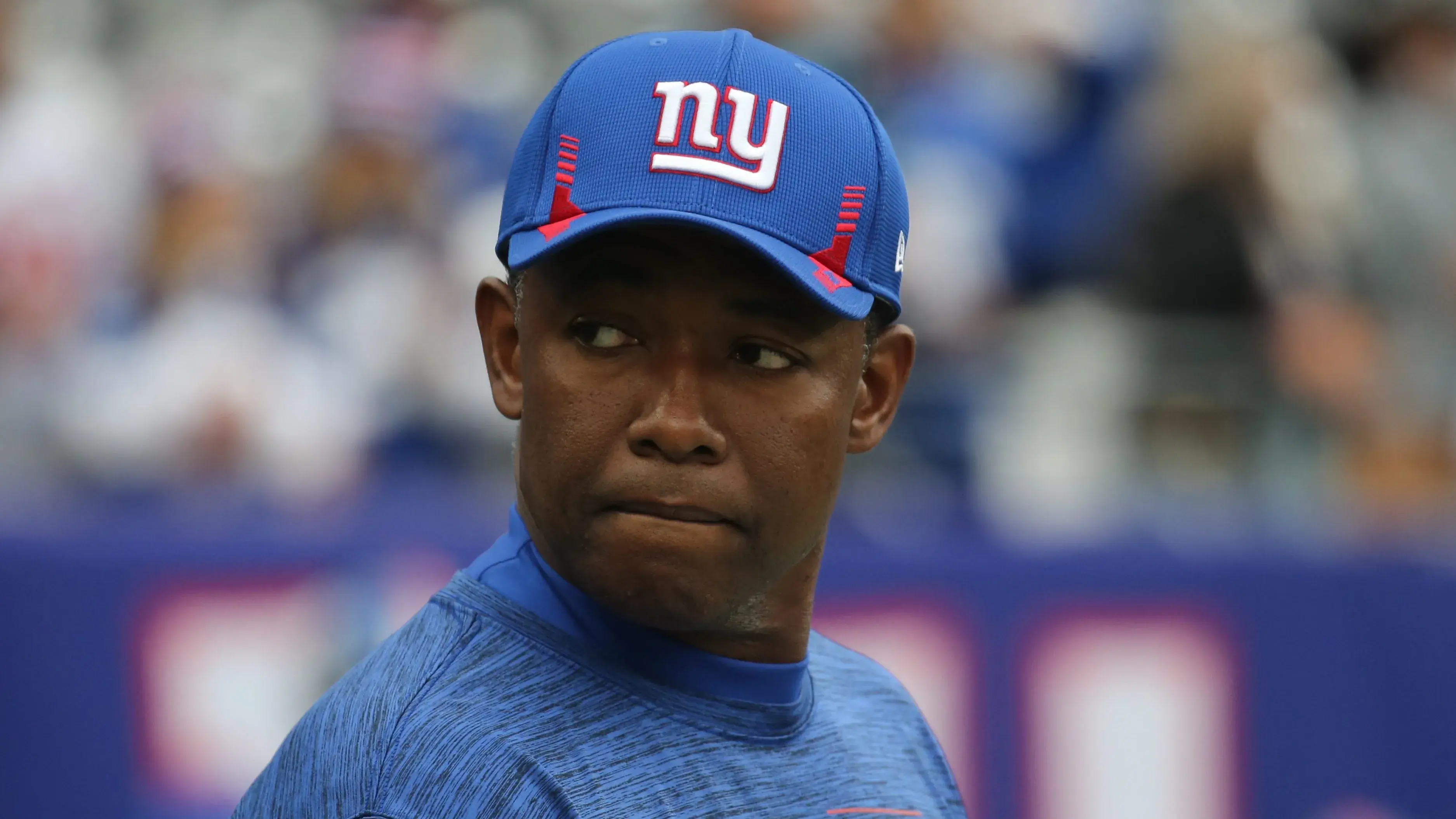 Defensive coordinator Patrick Graham during pre game warms up as the Carolina Panthers faced the New York Giants at MetLife Stadium in East Rutherford, NJ on October 24, 2021. The Carolina Panthers Faced The New York Giants At Metlife Stadium In East Rutherford Nj On October 24 2021 / Chris Pedota, NorthJersey.com / USA TODAY NETWORK