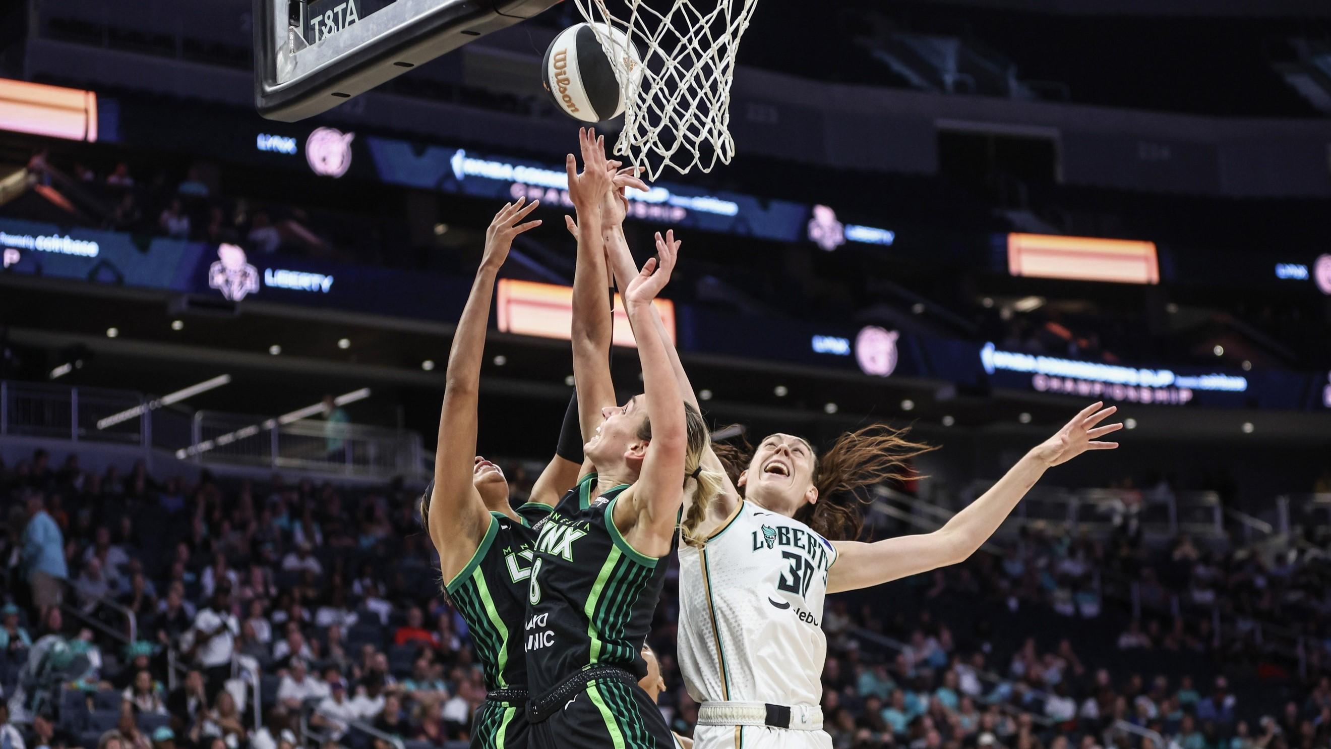 Liberty fall to Lynx, 94-89, in Commissioner's Cup championship game