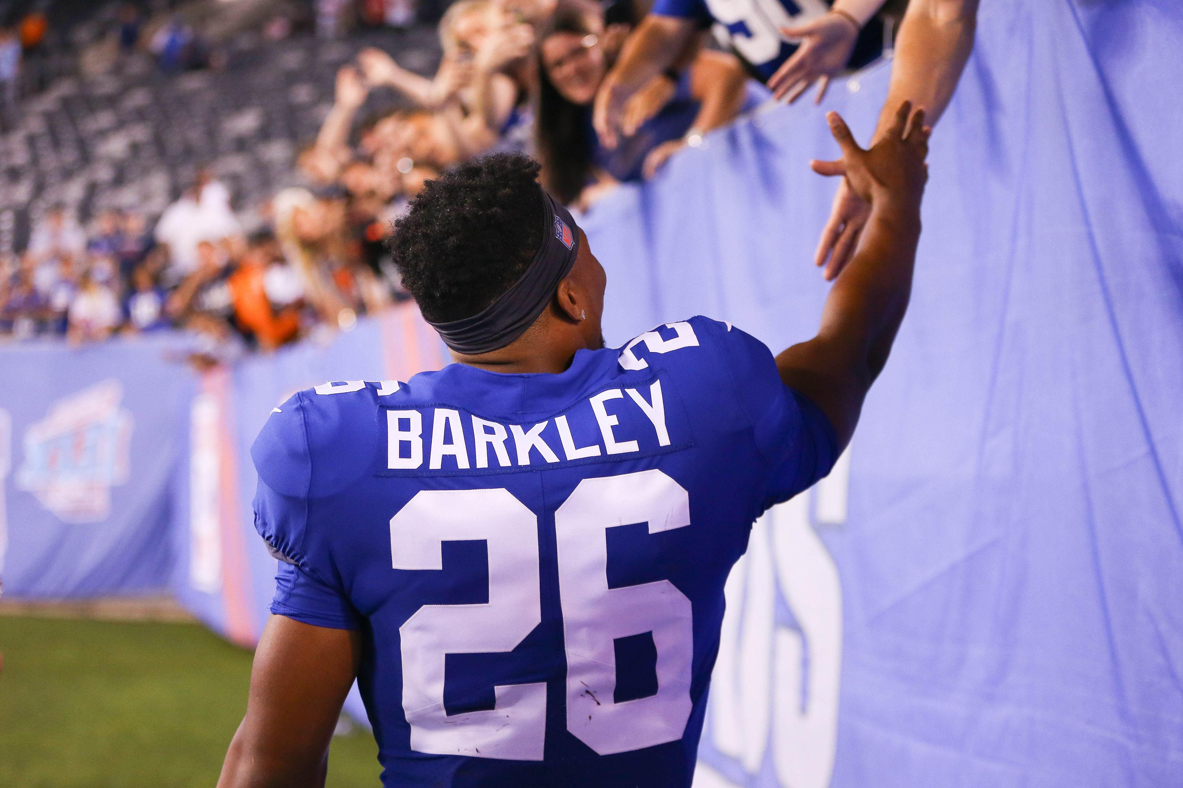 Saquon Barkley (26) Mandatory Credit: Vincent Carchietta-USA TODAY Sports / Vincent Carchietta