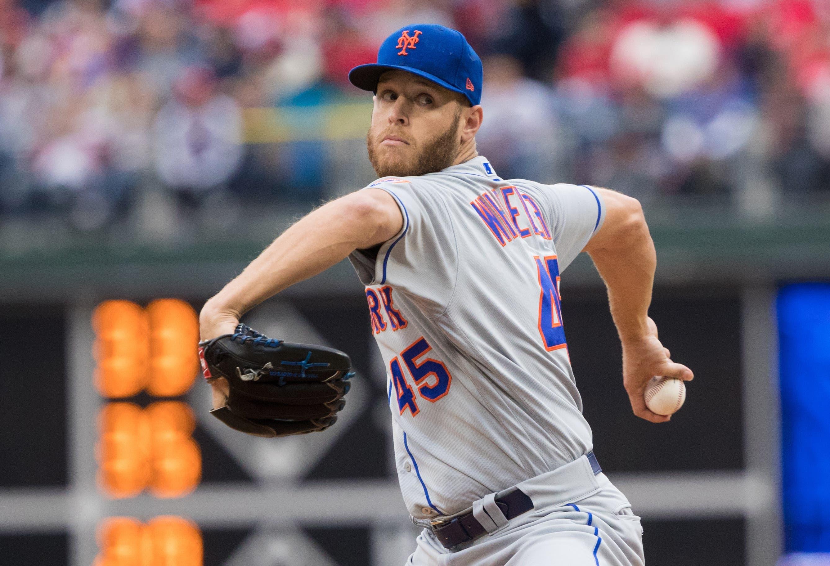 New York Mets starting pitcher Zack Wheeler throws a pitch during the fifth inning against the Philadelphia Phillies at Citizens Bank Park. / Bill Streicher/USA TODAY Sports