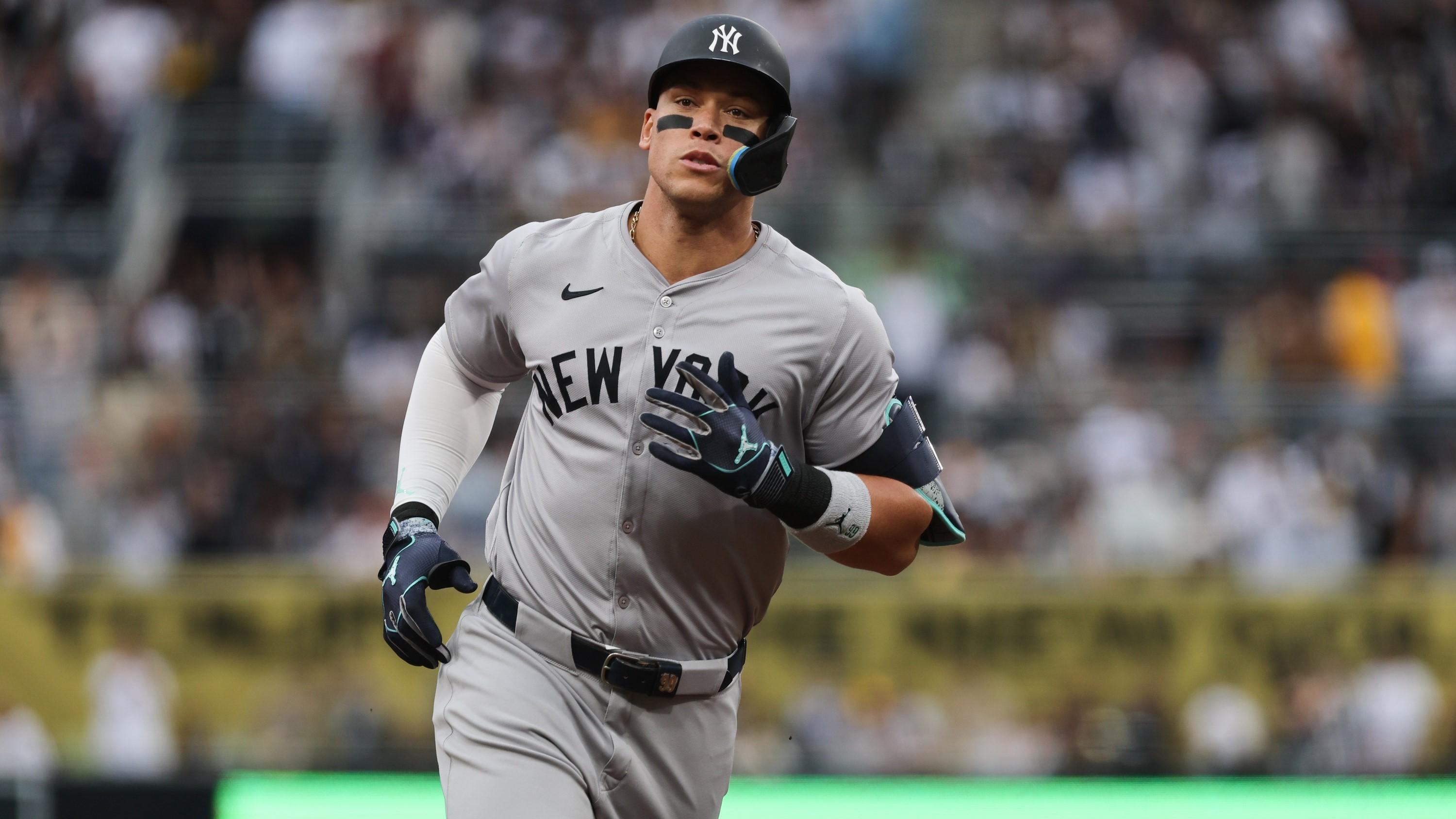 May 25, 2024; San Diego, California, USA; New York Yankees center fielder Aaron Judge (99) rounds the bases after a home run in the first inning against the San Diego Padres at Petco Park. / Chadd Cady-USA TODAY Sports